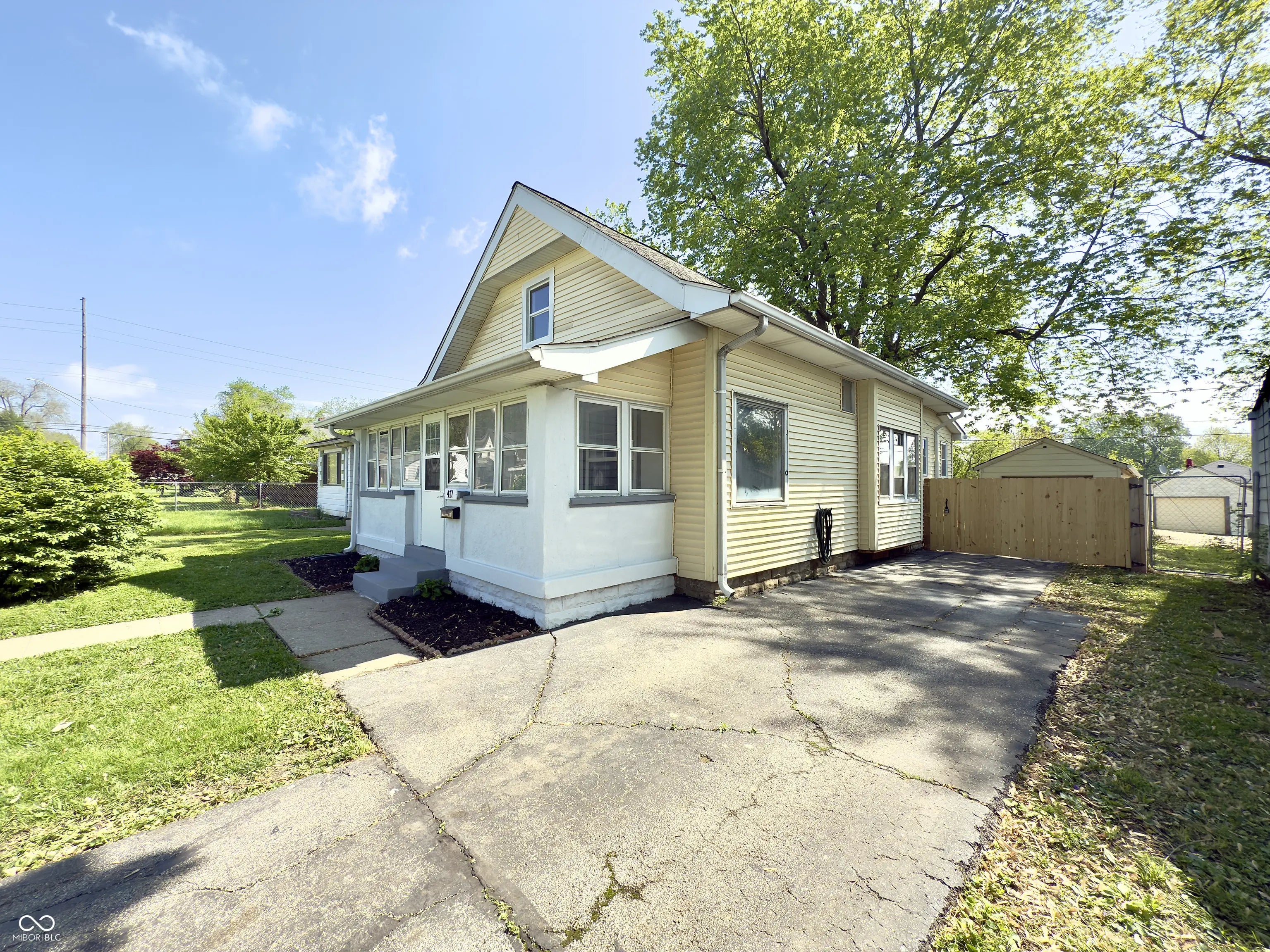 417 S Oakland Avenue, Indianapolis