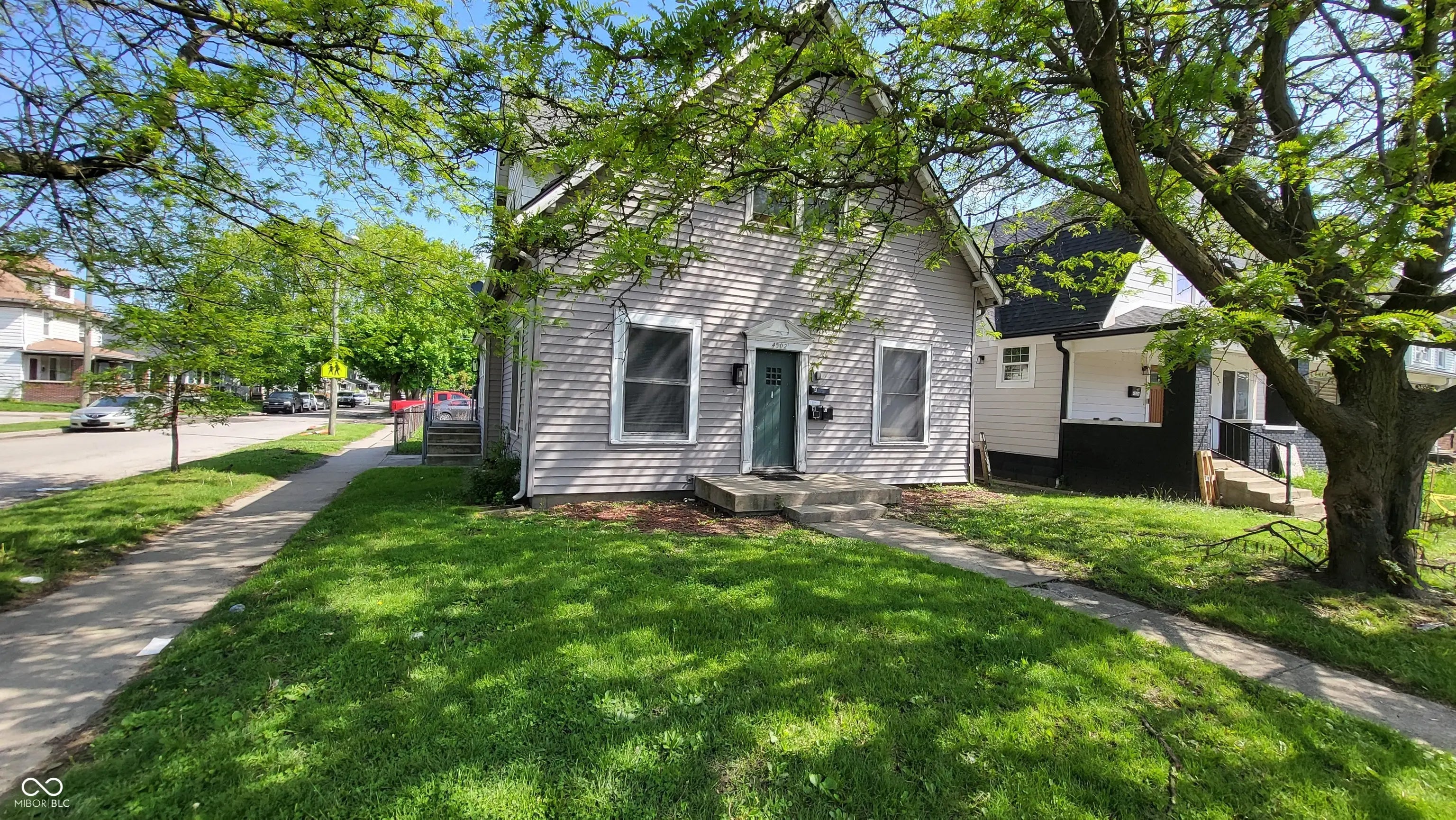 4502 Unit 1 E Washington Street, Indianapolis