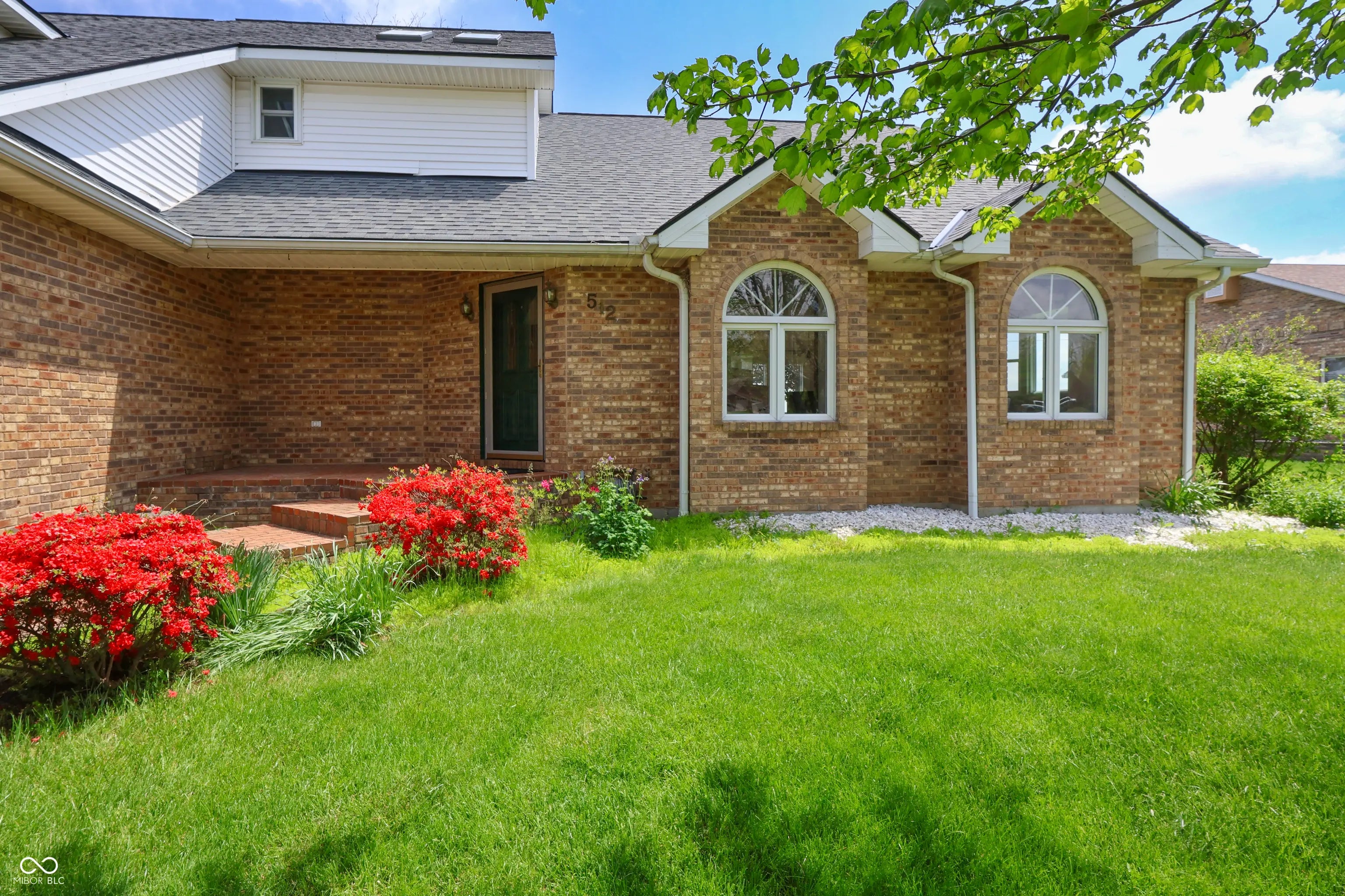 512 S Tara Road, Greensburg