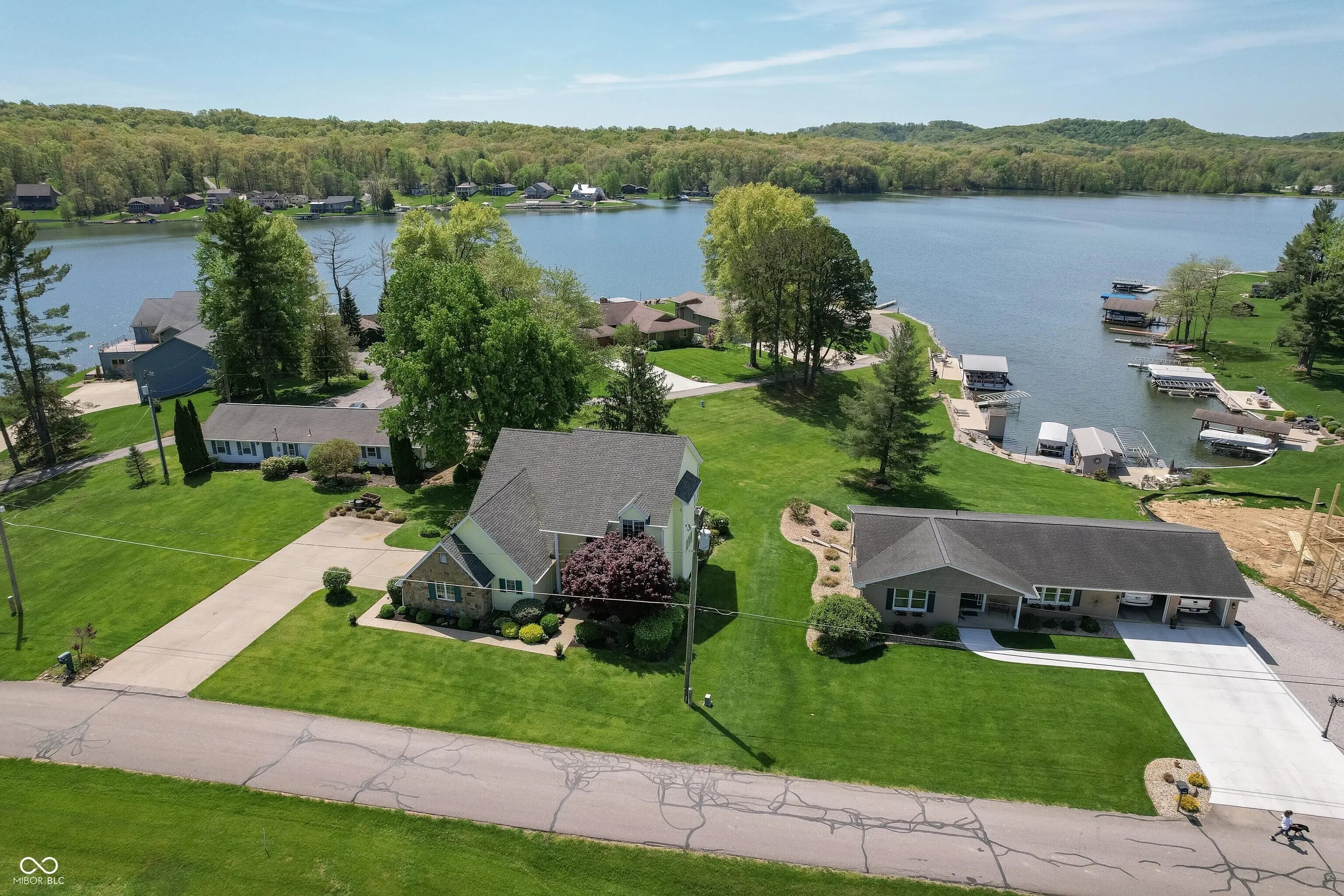 889 E North Shore Drive, Brownstown