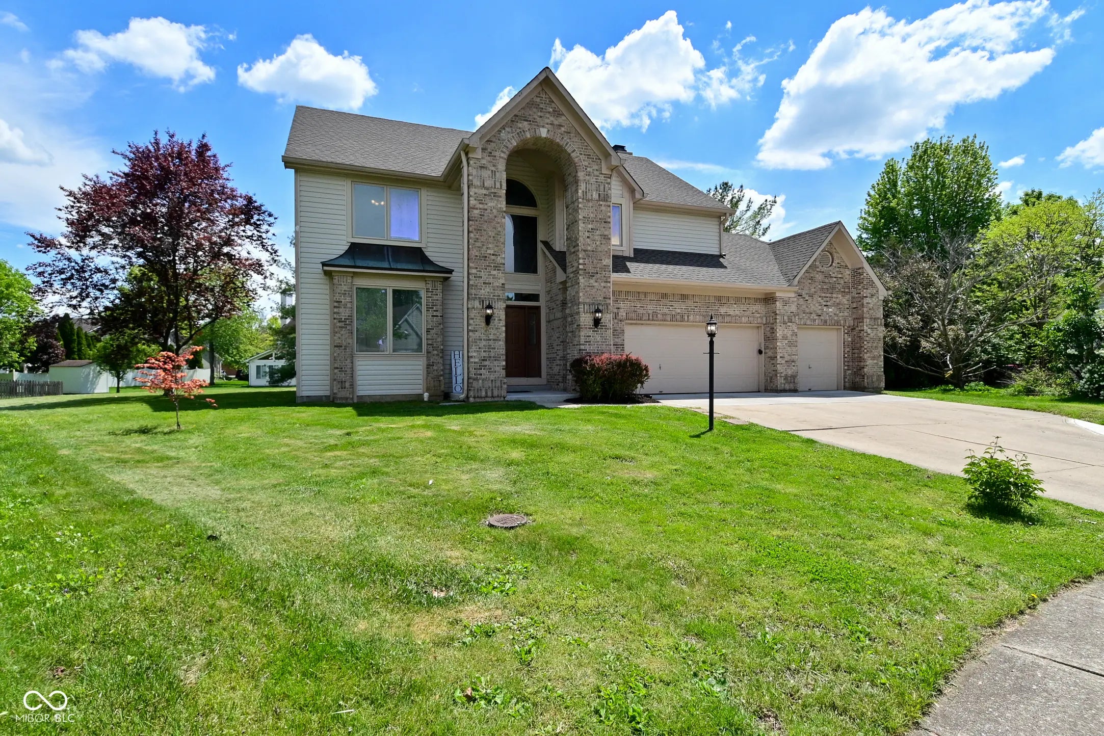 Photo of 8627 Lansdowne Drive Fishers, IN 46038