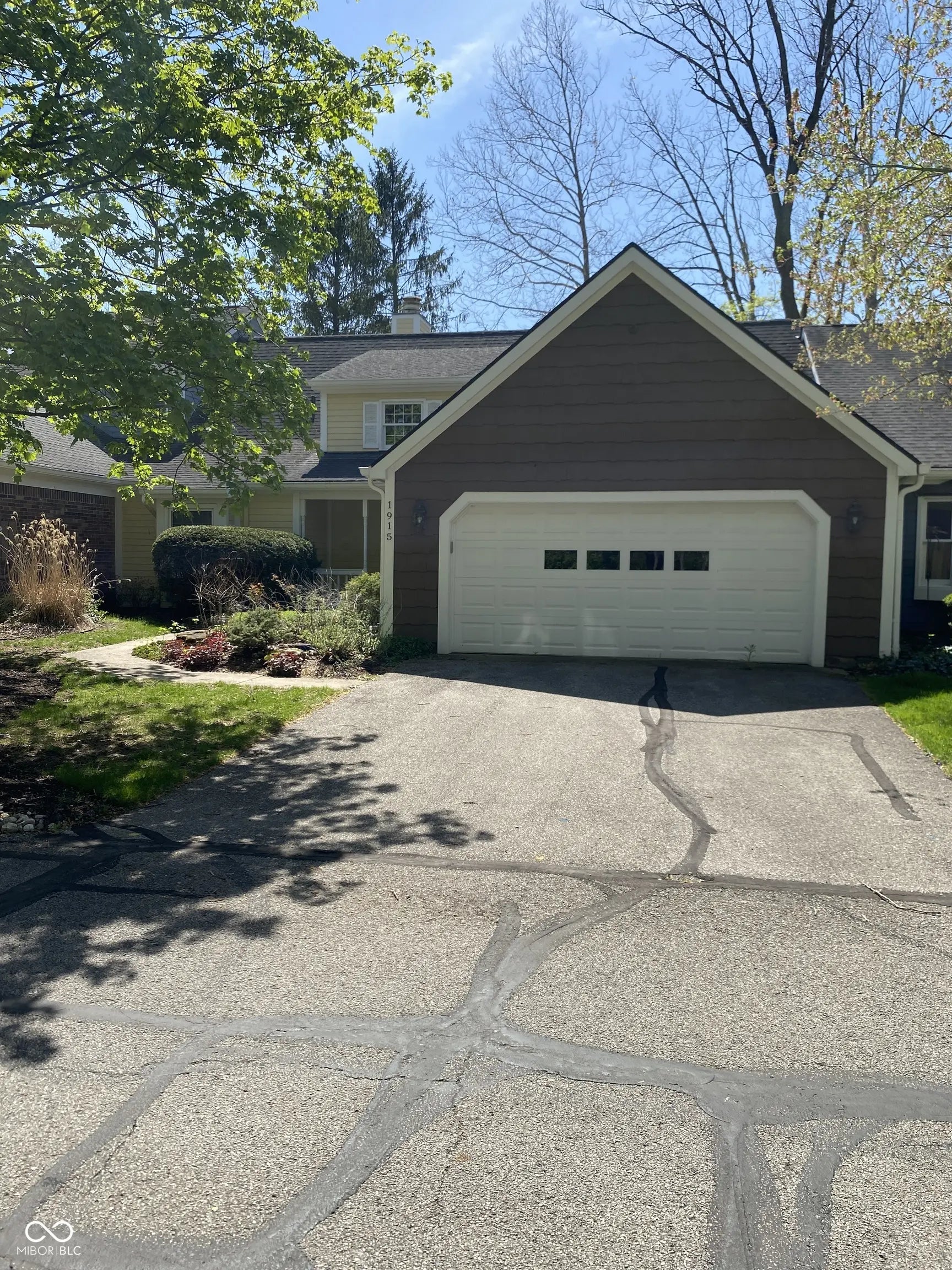 1915 Seaport Drive, Indianapolis