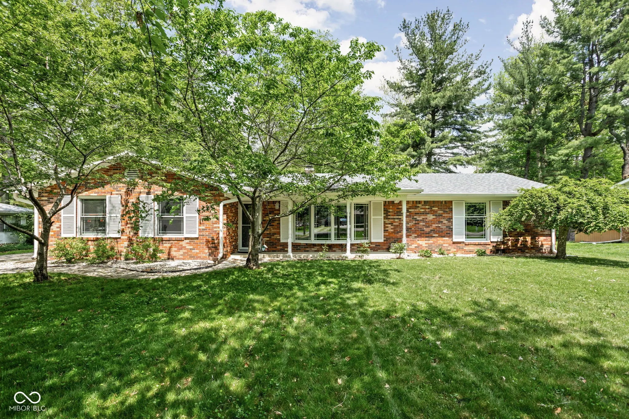 Photo of 818 Merry Lane Greenwood, IN 46142
