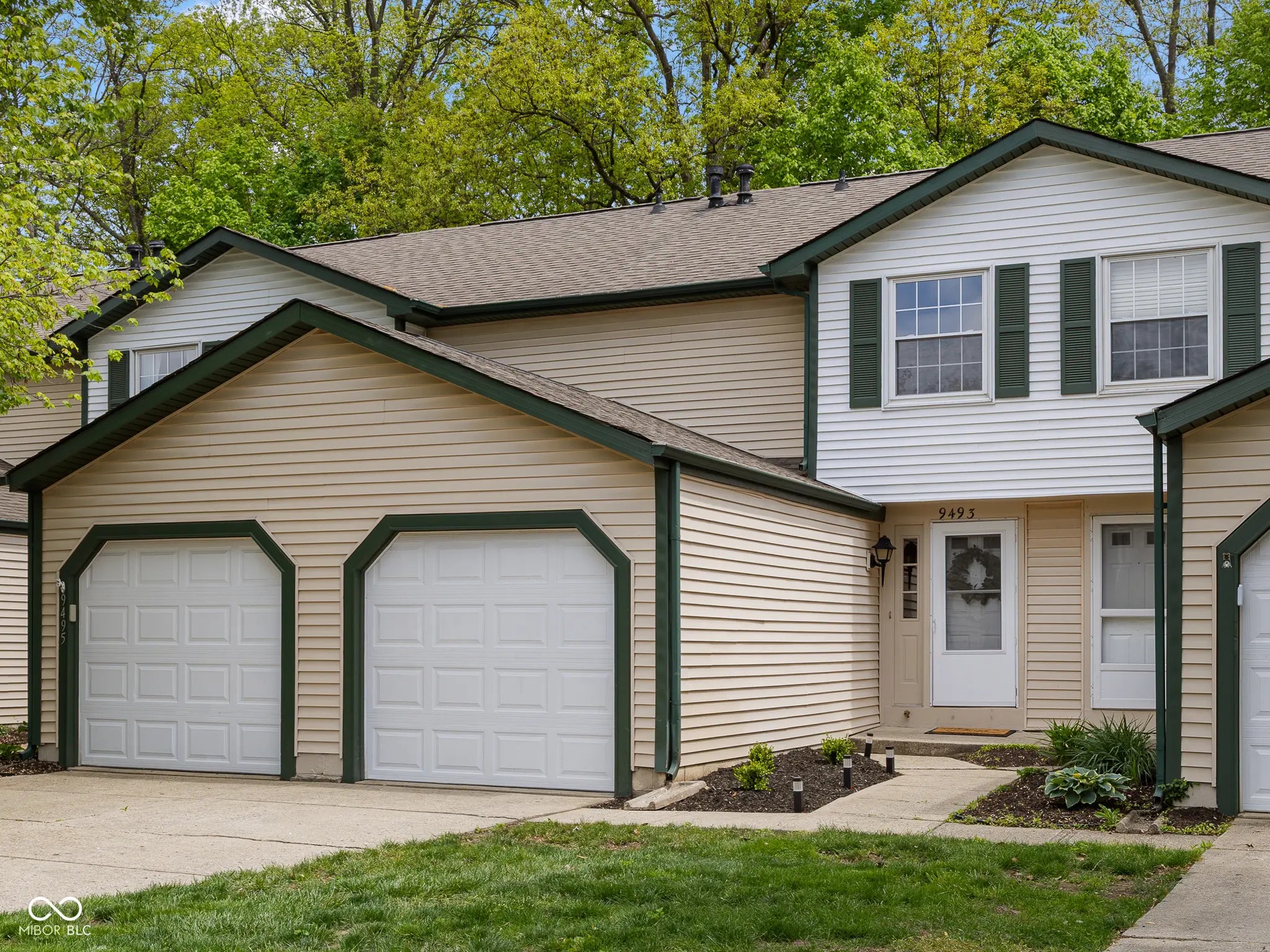 Photo of 9493 Timber View Drive Indianapolis, IN 46250