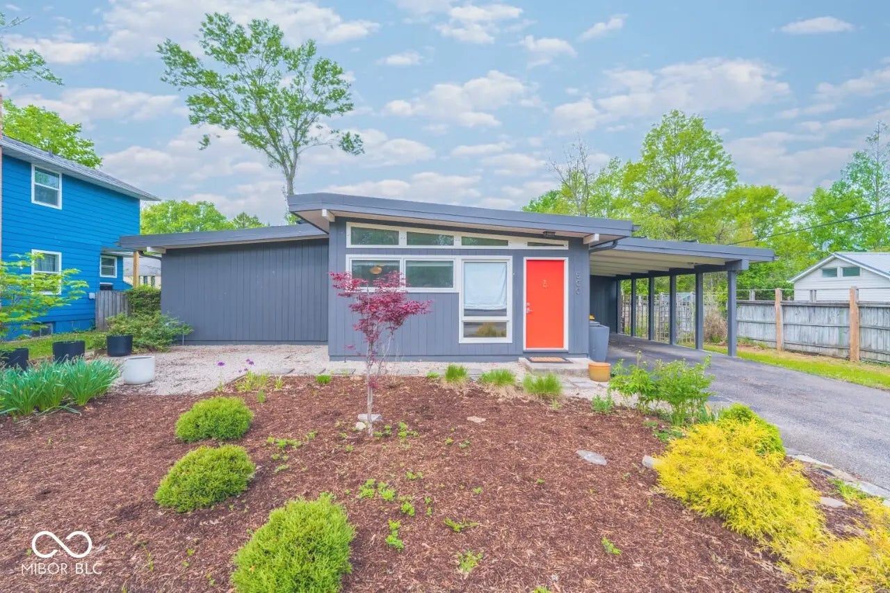 500 S Arbutus Drive, Bloomington