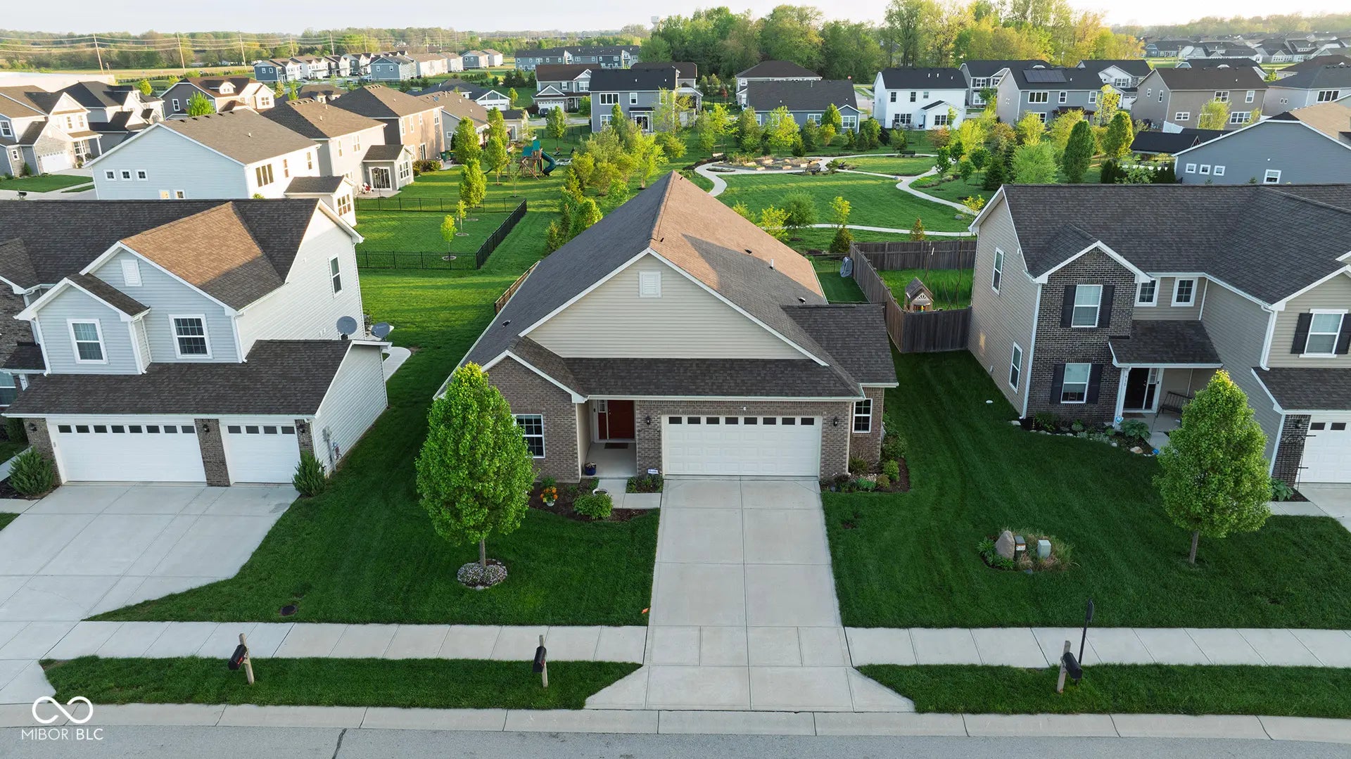 934 Steel Horse Drive, Westfield