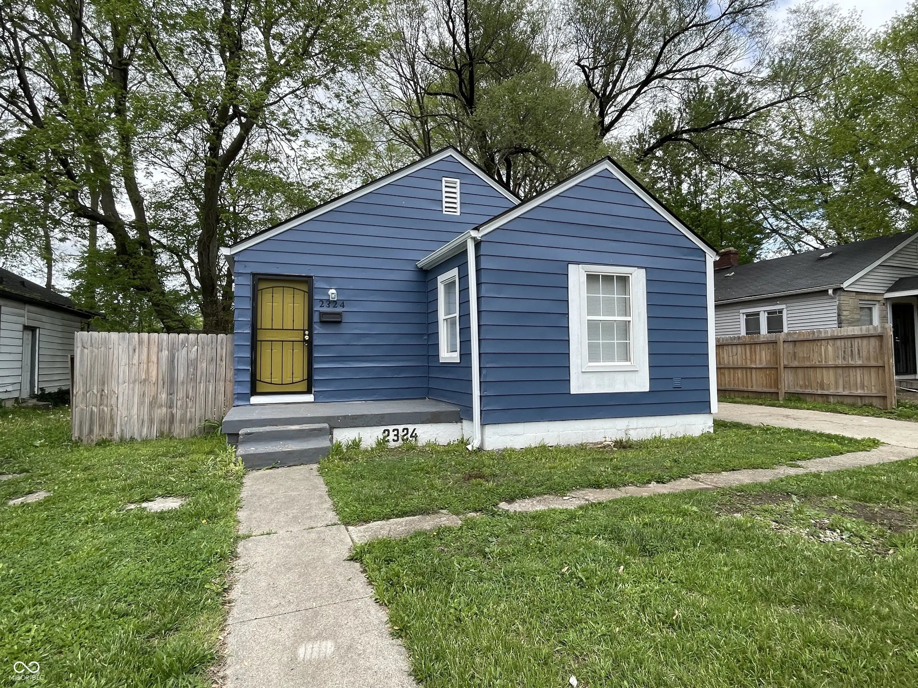 Photo of 2324 E 36th Street Indianapolis, IN 46218
