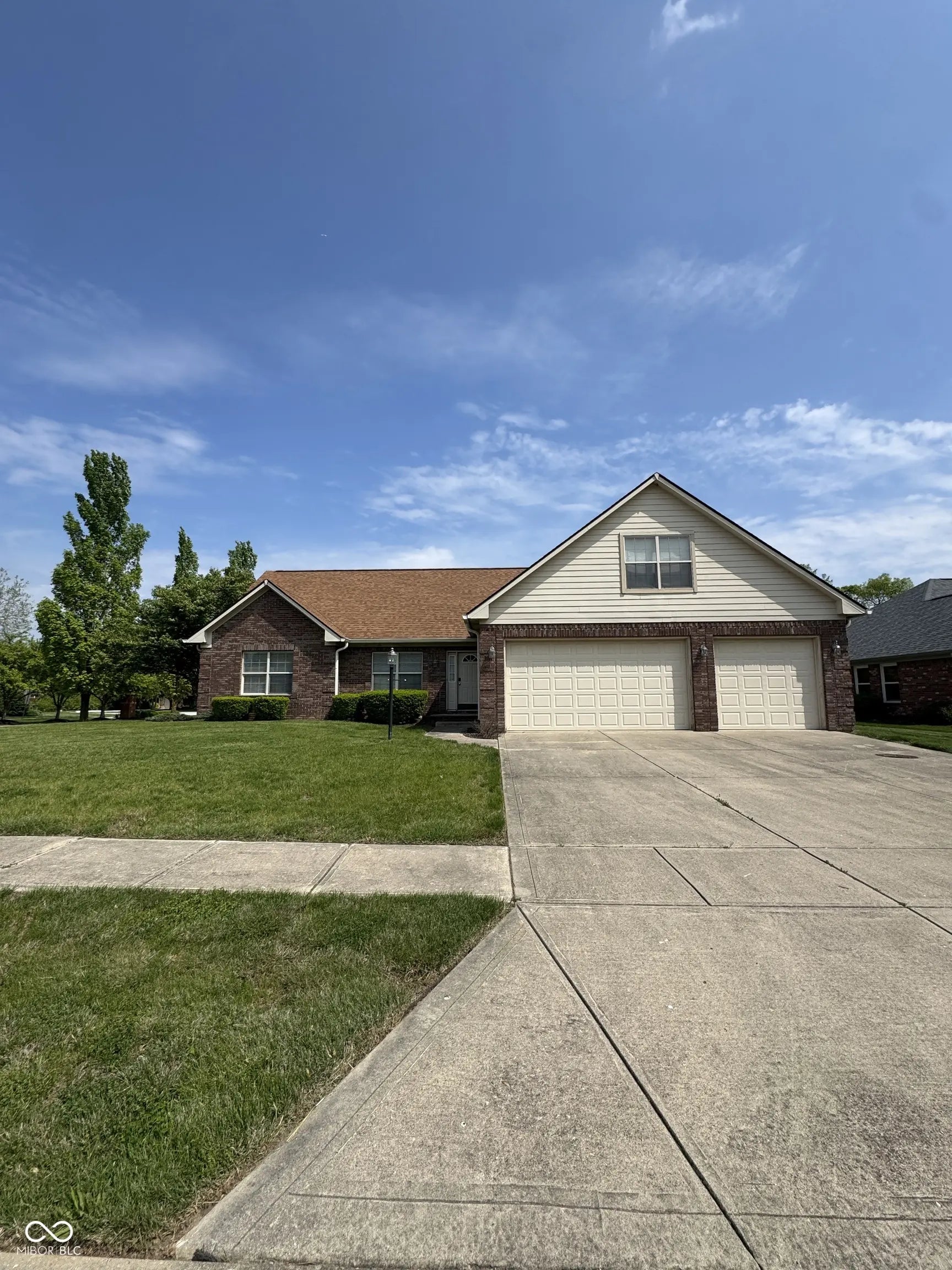 8306 Hunters Meadow Way, Indianapolis