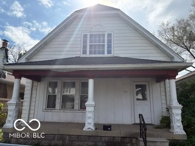 Photo of 616 N Exeter Avenue Indianapolis, IN 46222