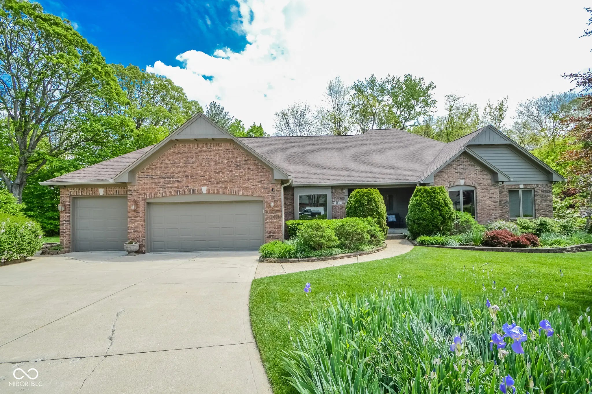 Photo of 5851 Beisinger Place Indianapolis, IN 46237