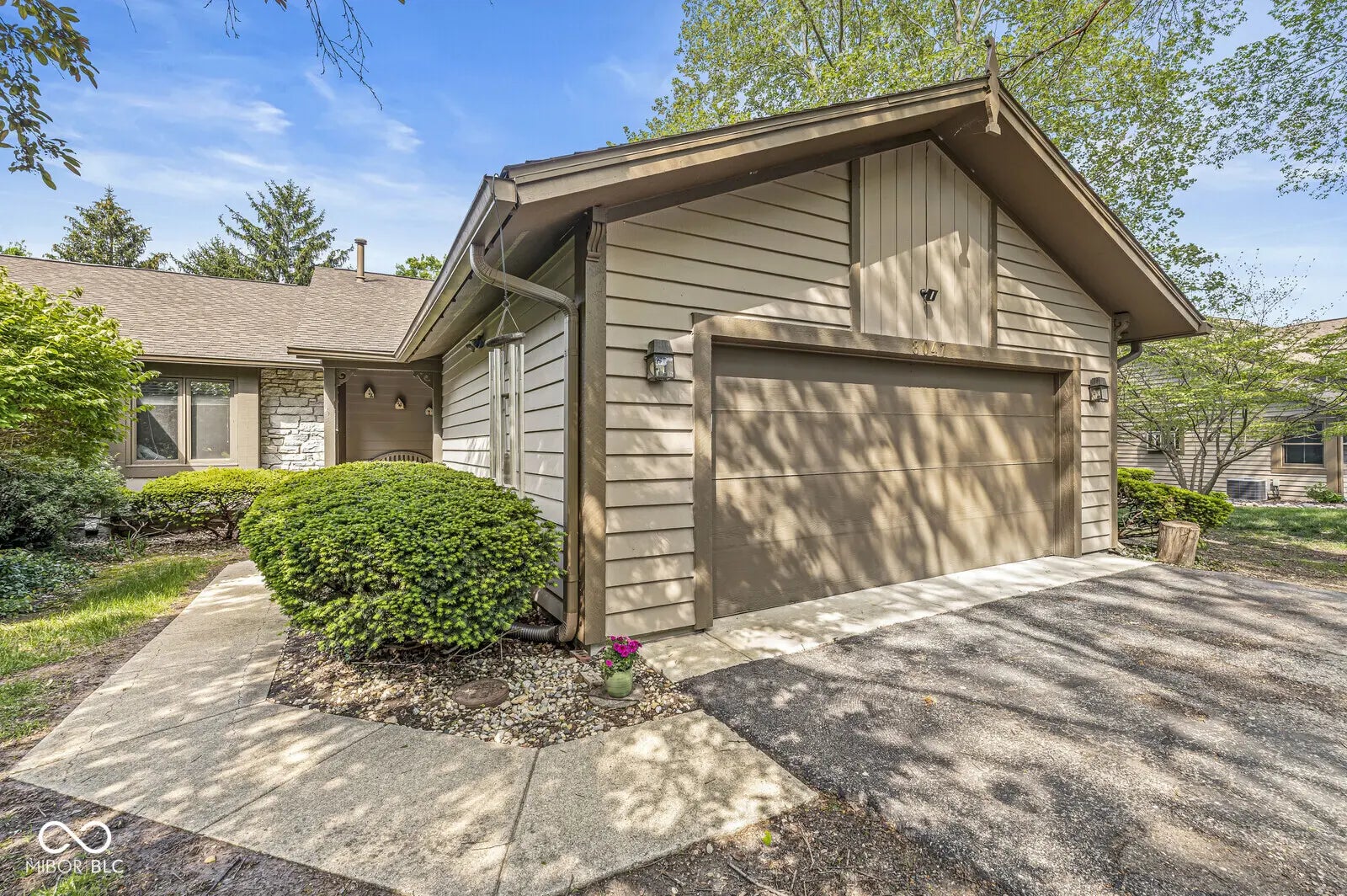 Photo of 8047 Van Ness Way Indianapolis, IN 46240