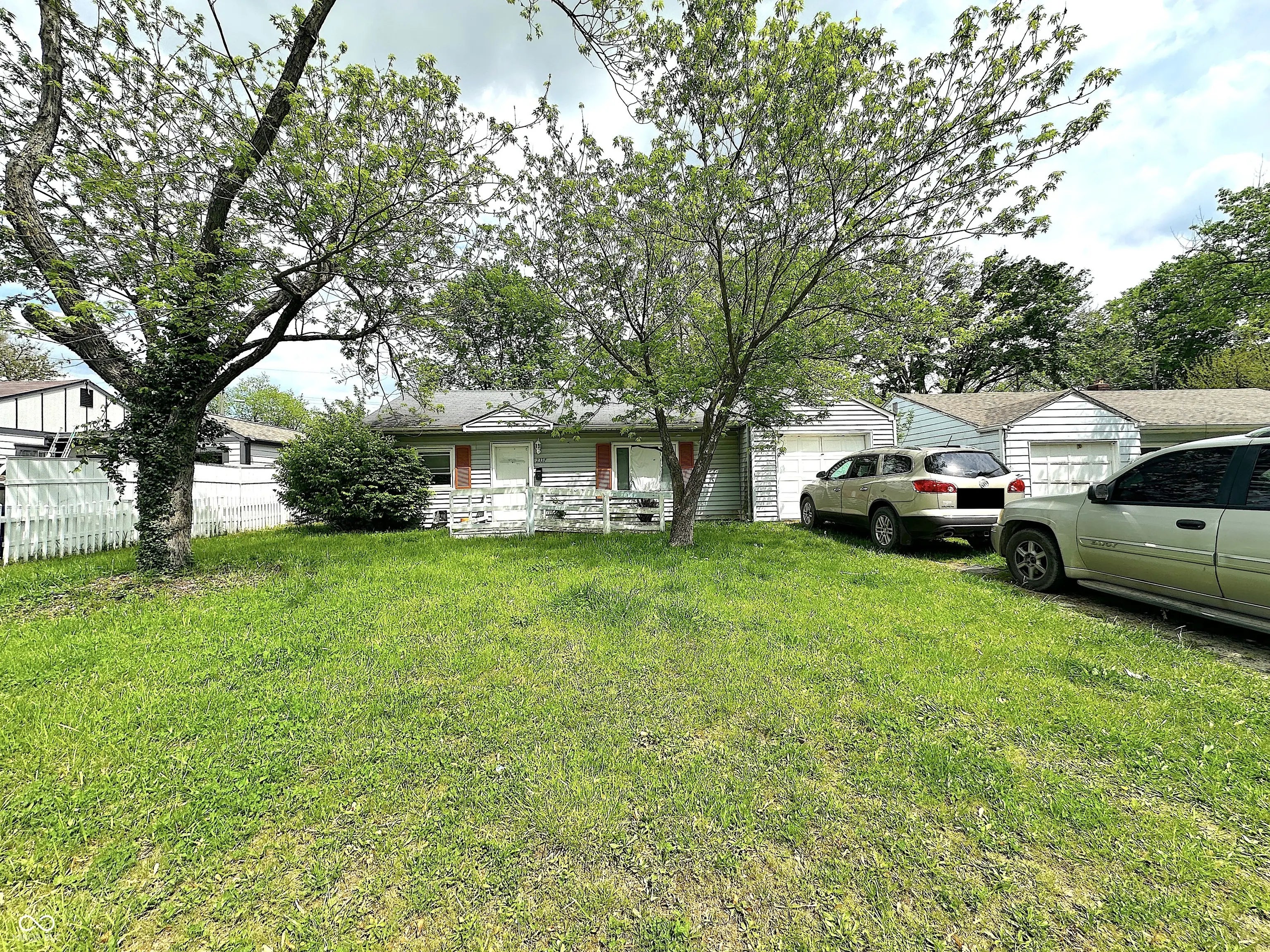 2337 N Webster Avenue N, Indianapolis