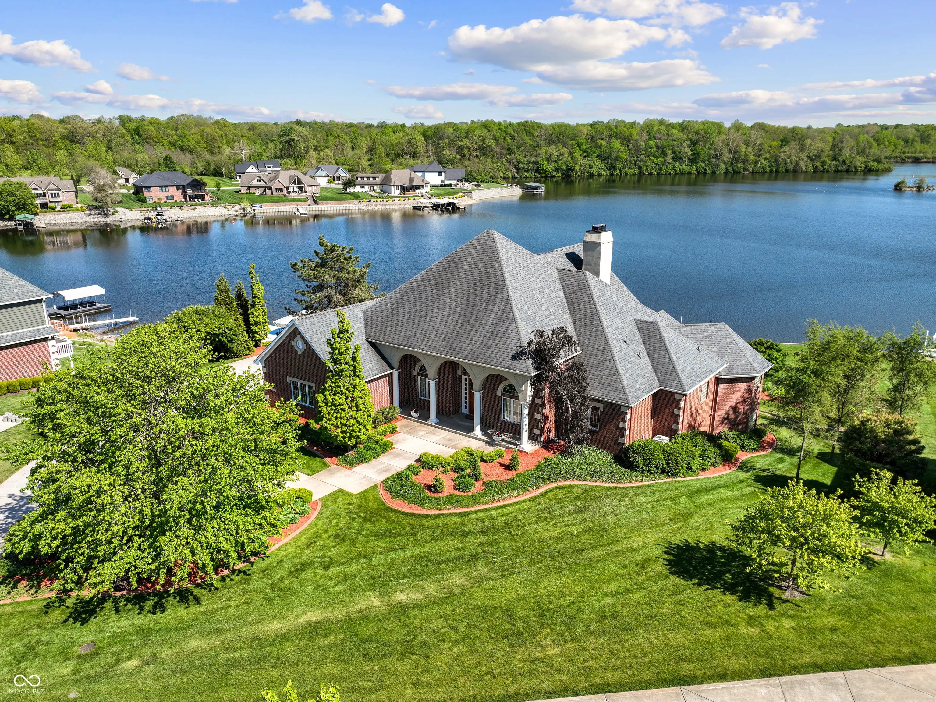 Photo of 3107 Waterfront Circle Anderson, IN 46012
