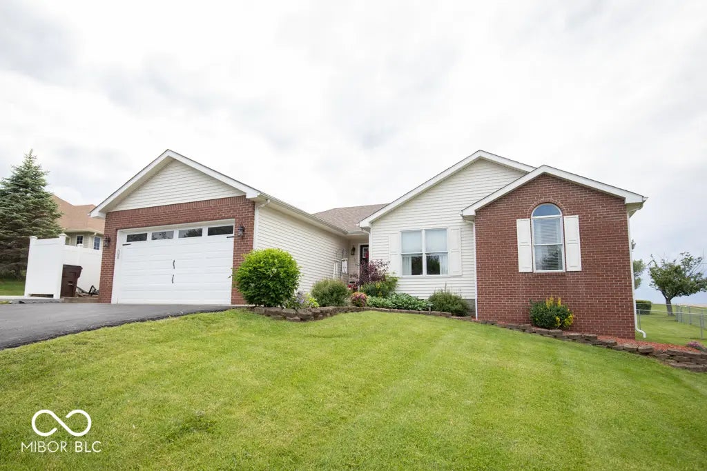 595 Daniel Drive, North Vernon