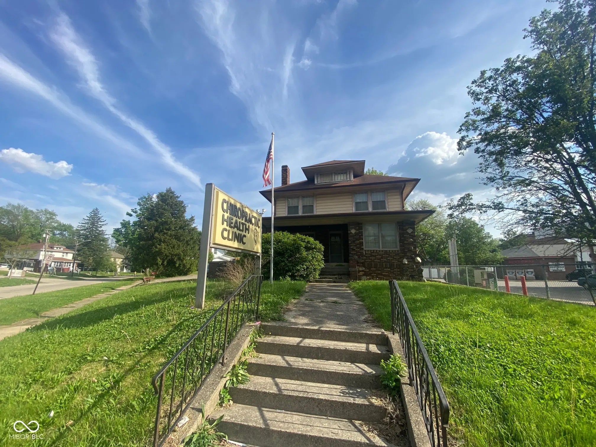 5117 E Washington Street, Indianapolis