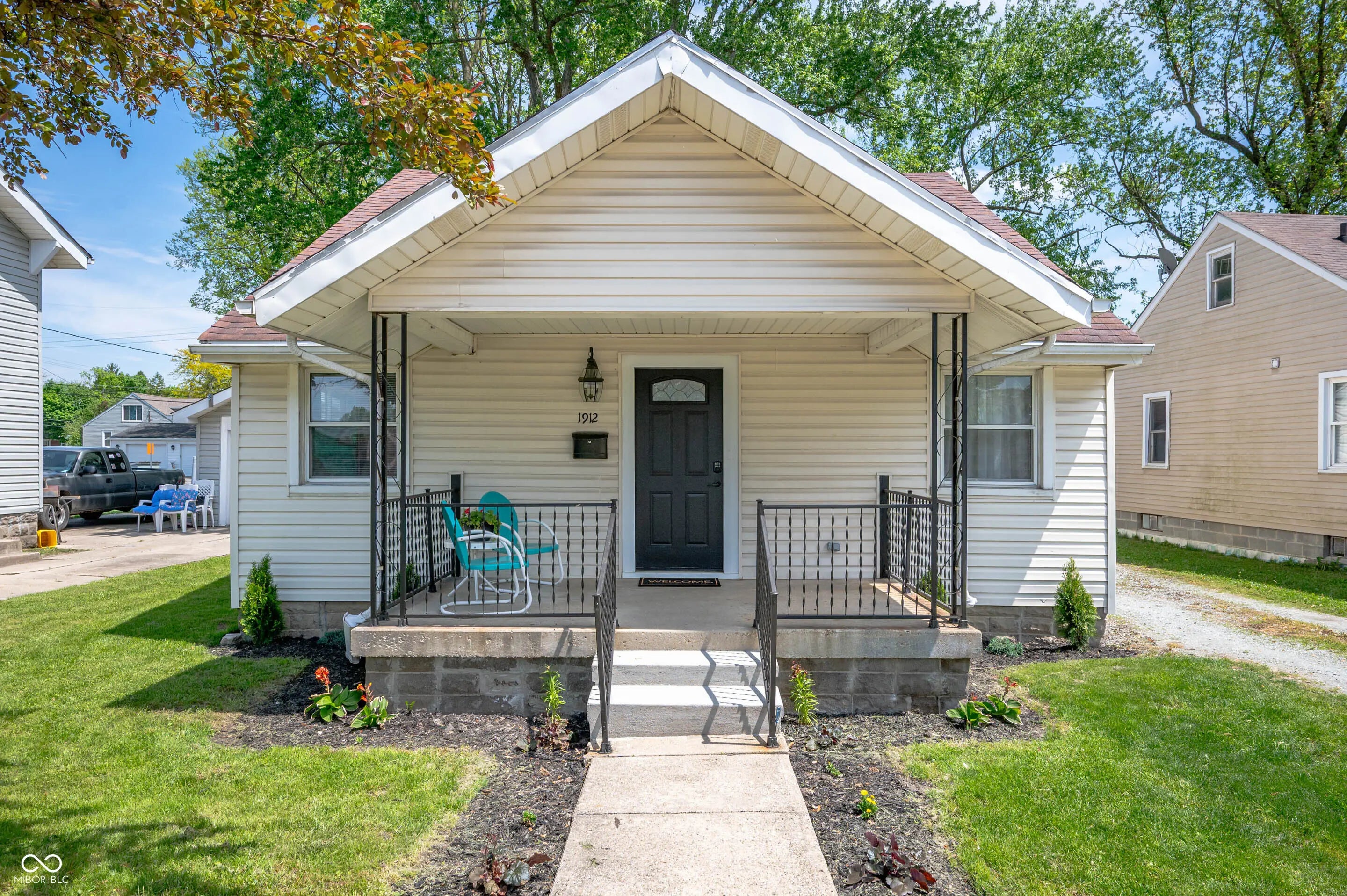 Photo of 1912 Broadway Street Anderson, IN 46012