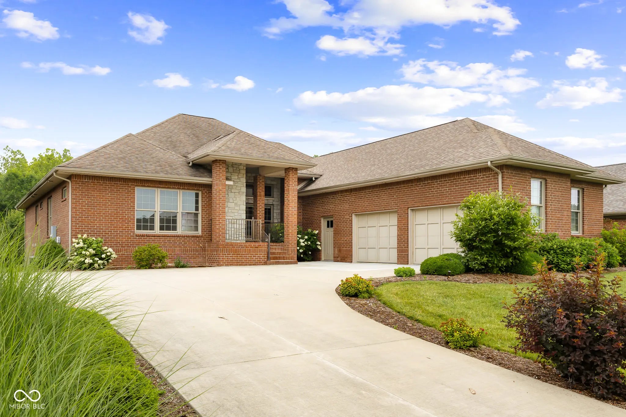 Photo of 888 Westcreek Drive Columbus, IN 47201