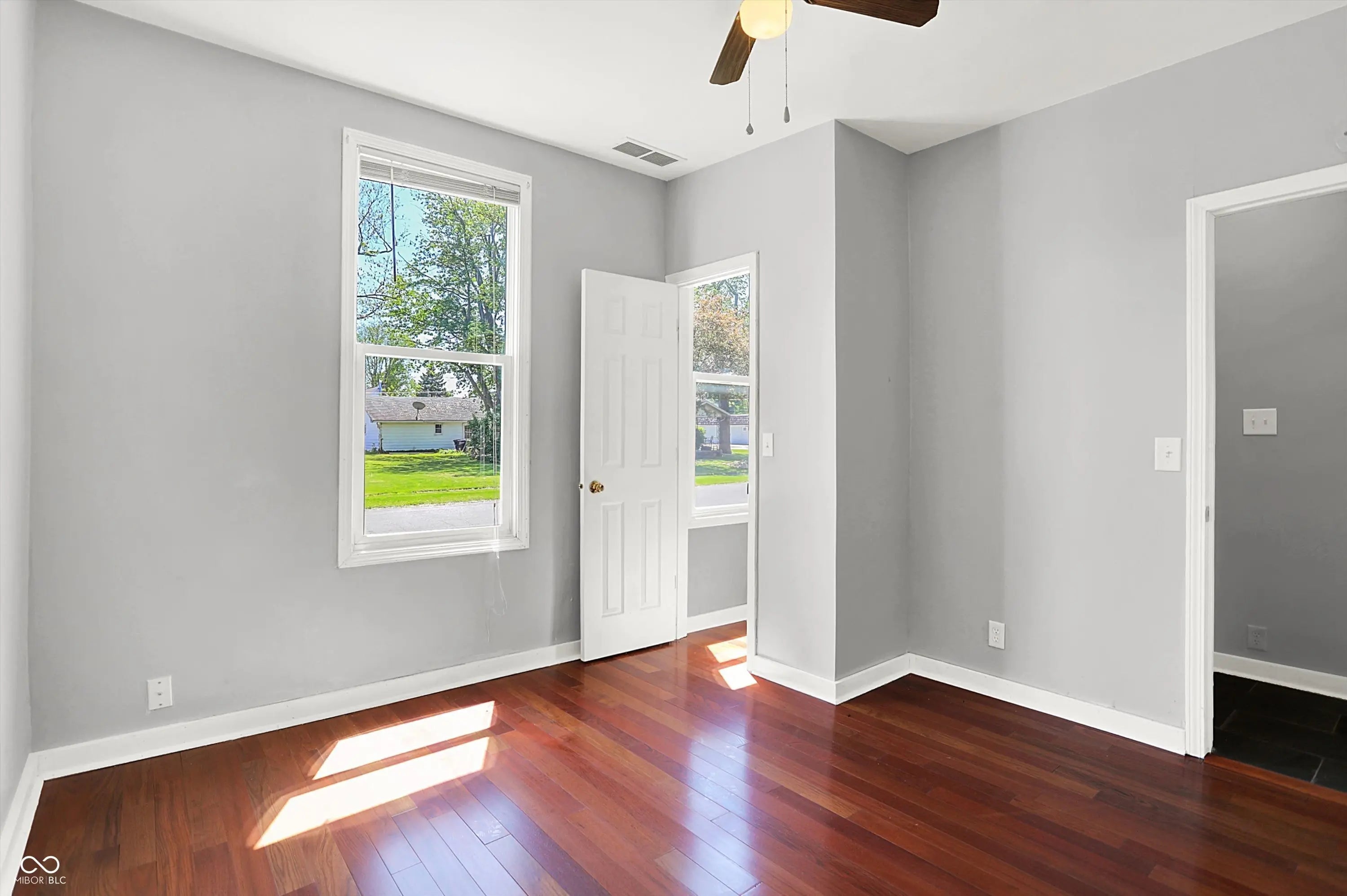 1610 S F Street MLS 22037724 Siglers photo 1