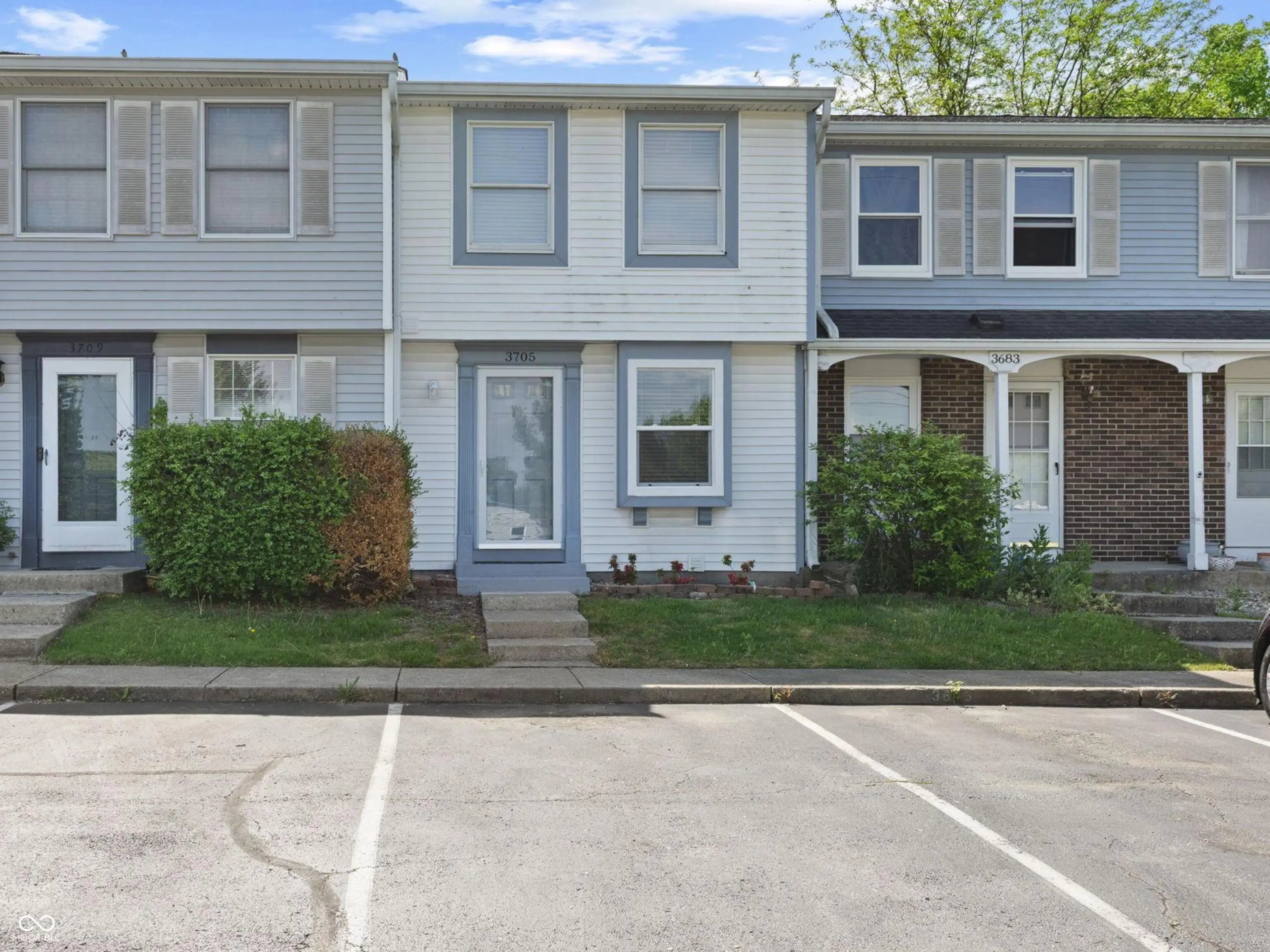 Photo of 3705 Lima Court Indianapolis, IN 46227