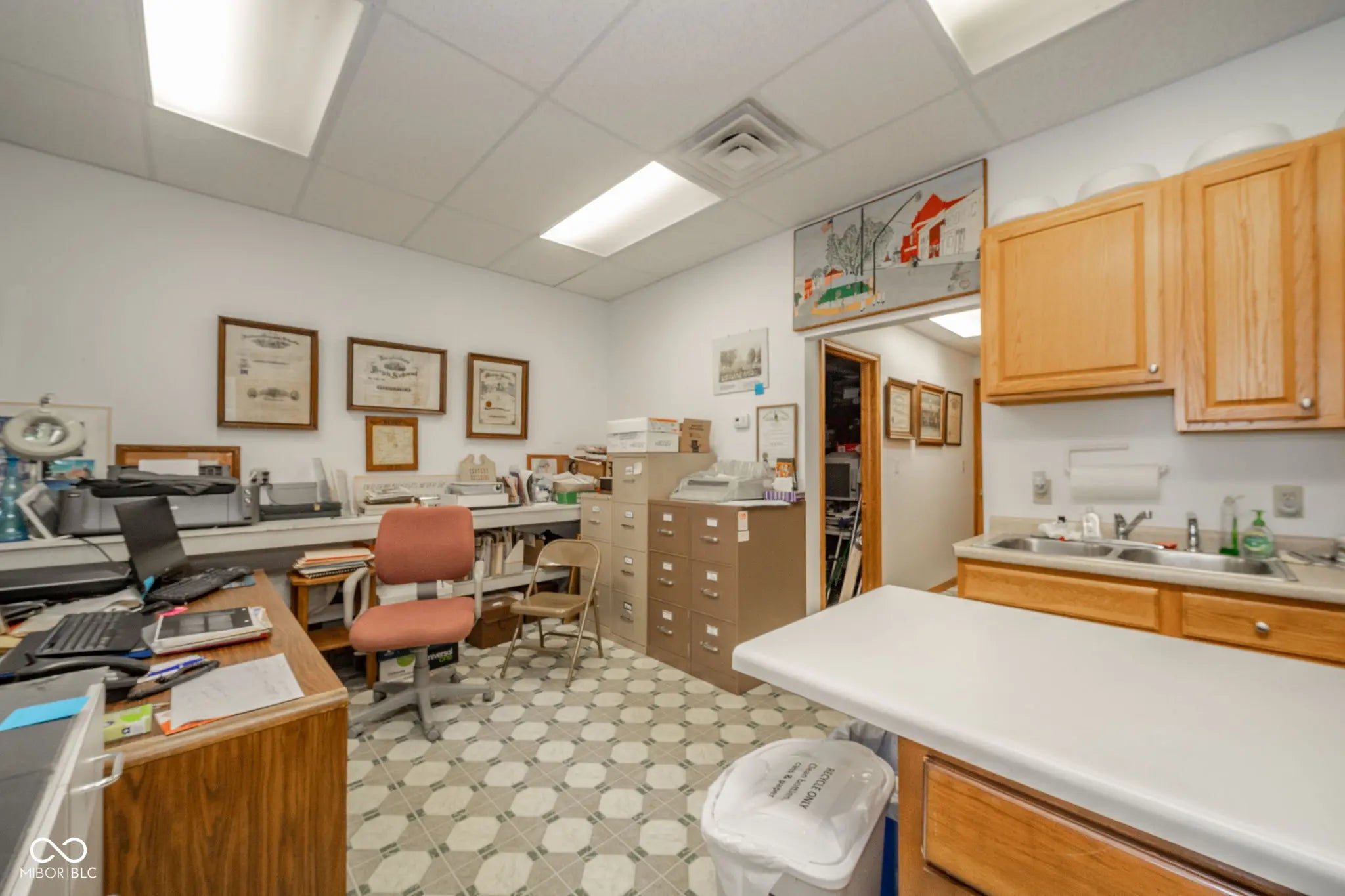 28 N Washington Street MLS 22037808 Empty photo 13