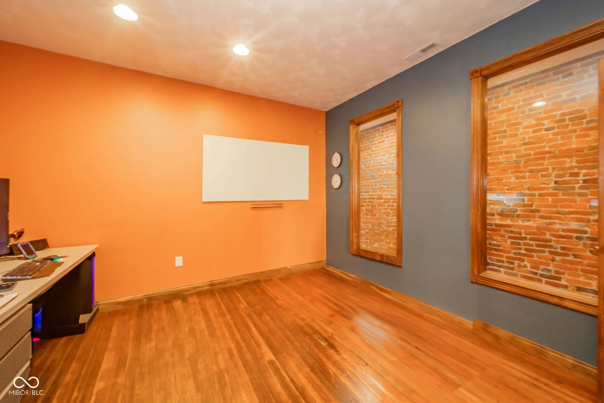 28 N Washington Street MLS 22037808 Empty photo 9