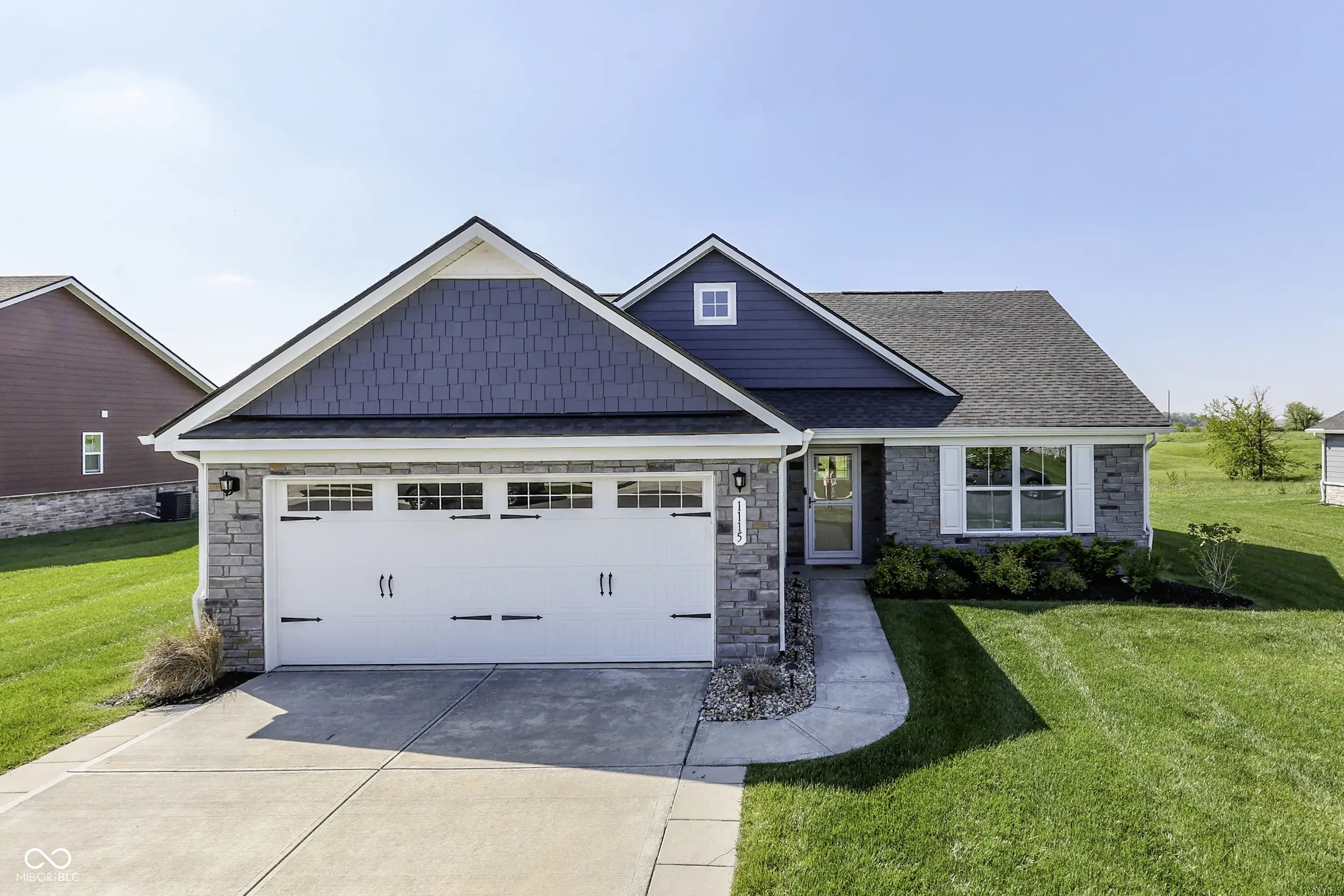 1115 Senate Drive, Edinburgh