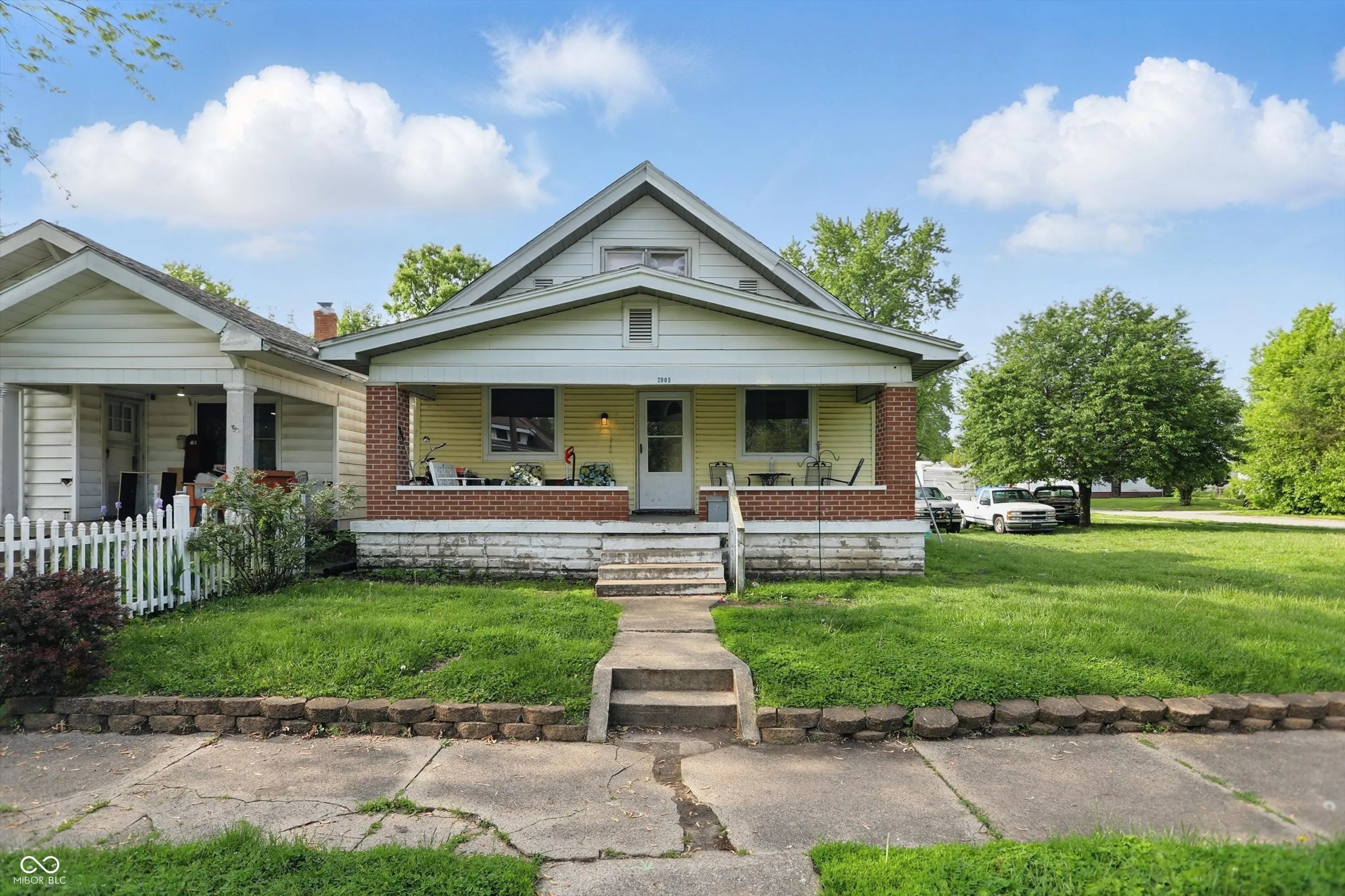 2005 2nd Avenue, Terre Haute