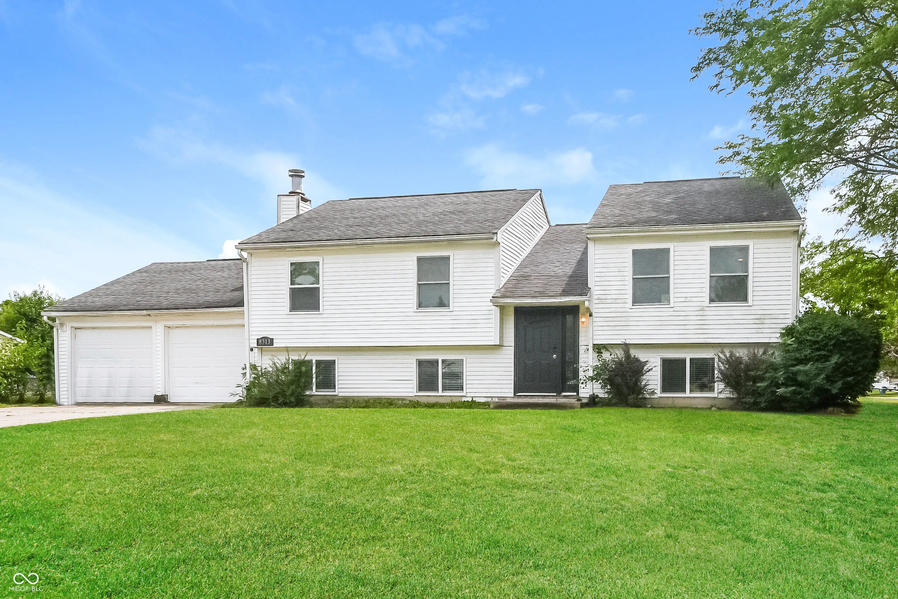 8313 Castle Farms Road, Indianapolis