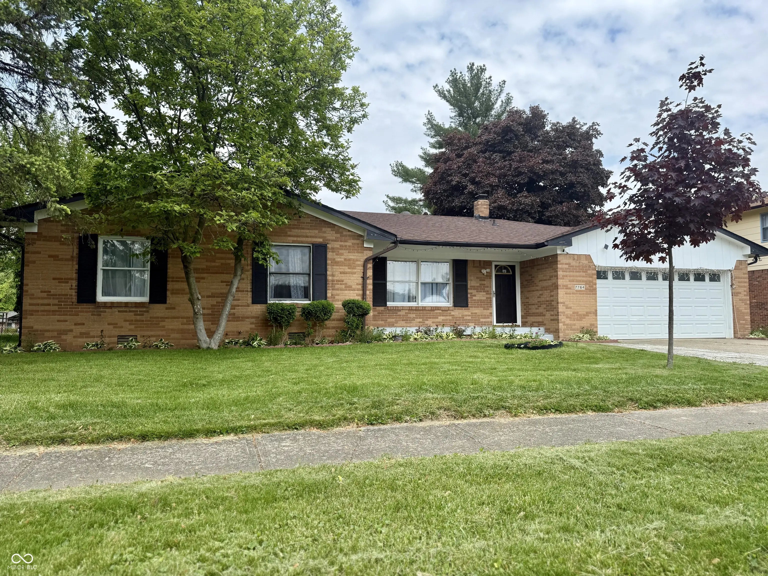 Photo of 7764 Hollybrook Lane Southport, IN 46227