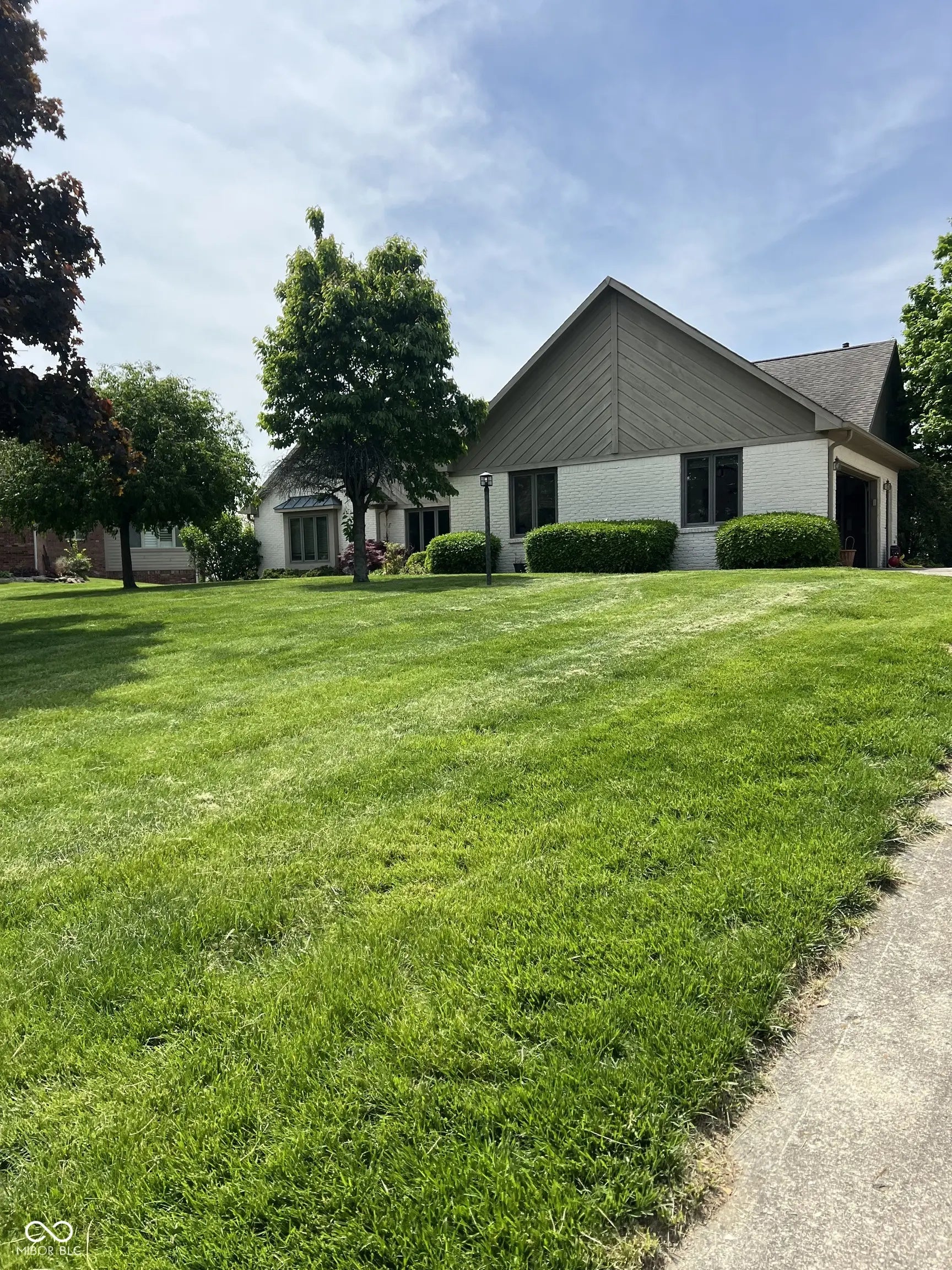Photo of 2407 Overlook Drive Shelbyville, IN 46176