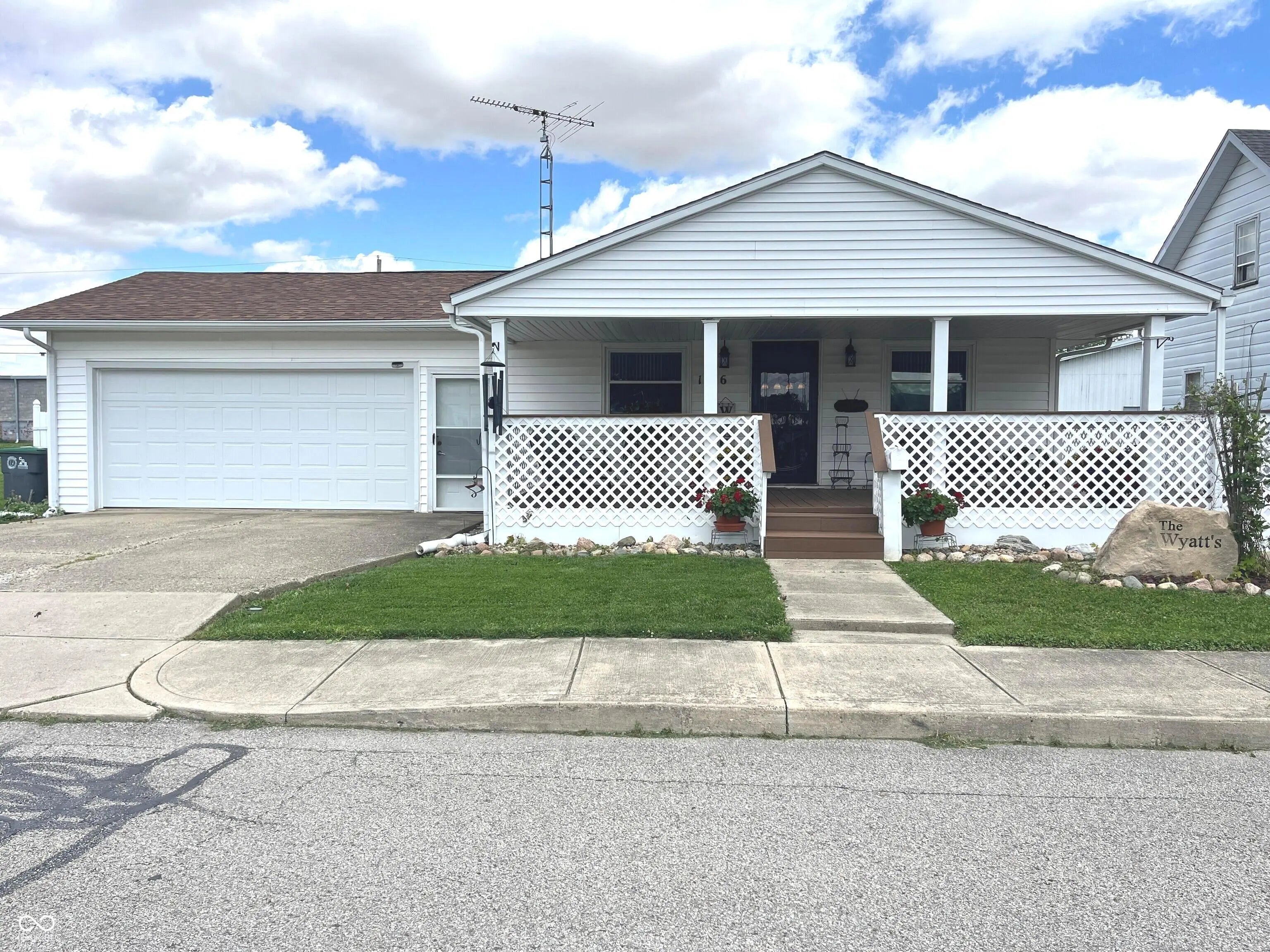 1216 N Cherry Street, Rushville