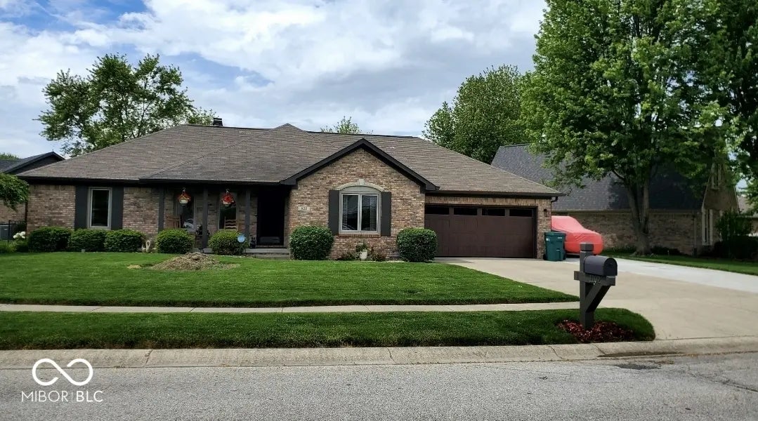 Photo of 1102 Redwood Drive Brownsburg, IN 46112
