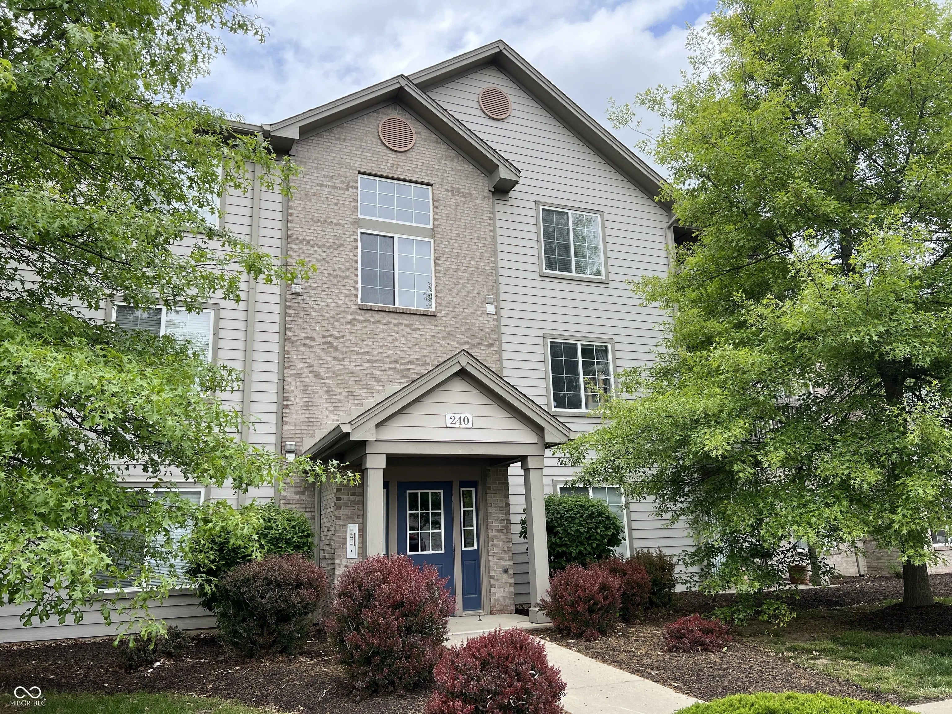 240 Legends Creek Place Apt 310, Indianapolis