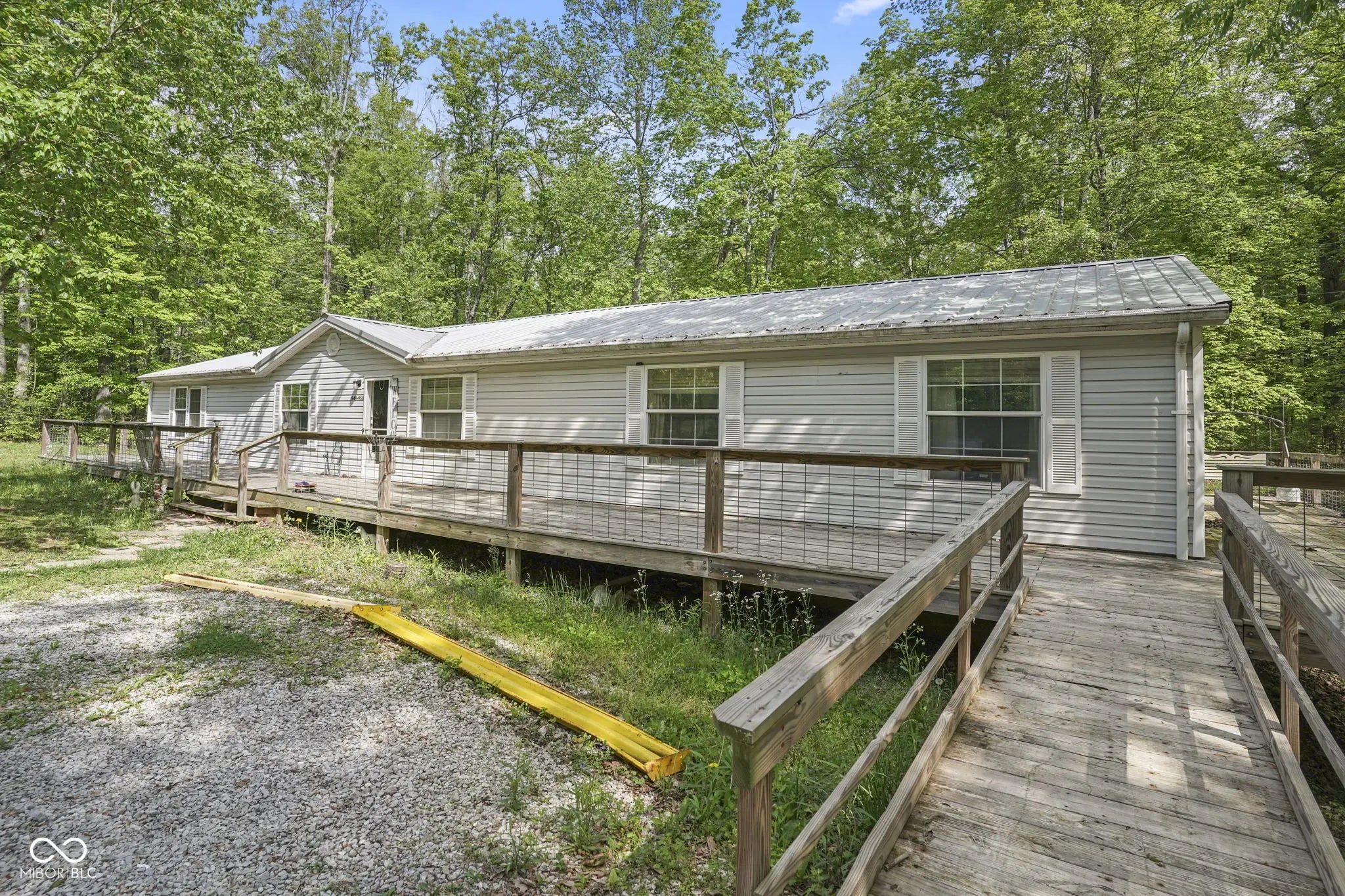 950 Hoosier Drive, North Vernon