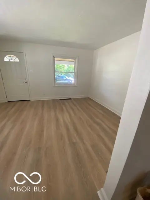 2609-2611 E Troy Avenue MLS 22038613 Hilds photo 1