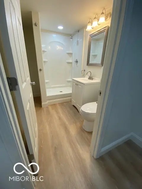 2609-2611 E Troy Avenue MLS 22038613 Hilds photo 14