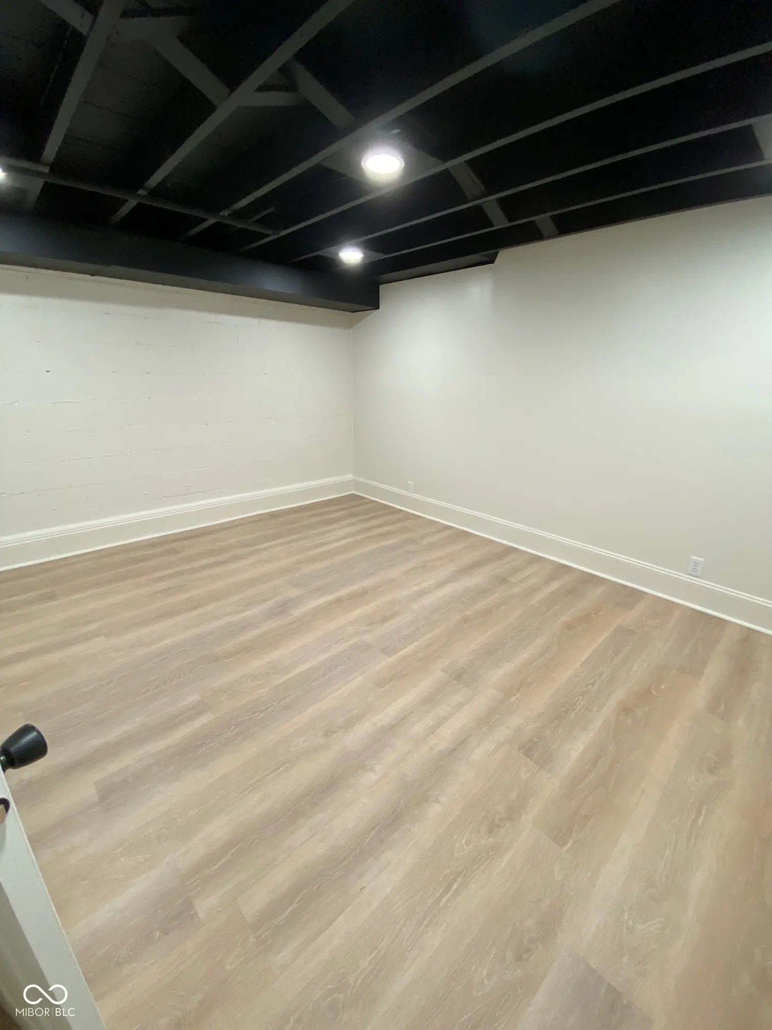 2609-2611 E Troy Avenue MLS 22038613 Hilds photo 26