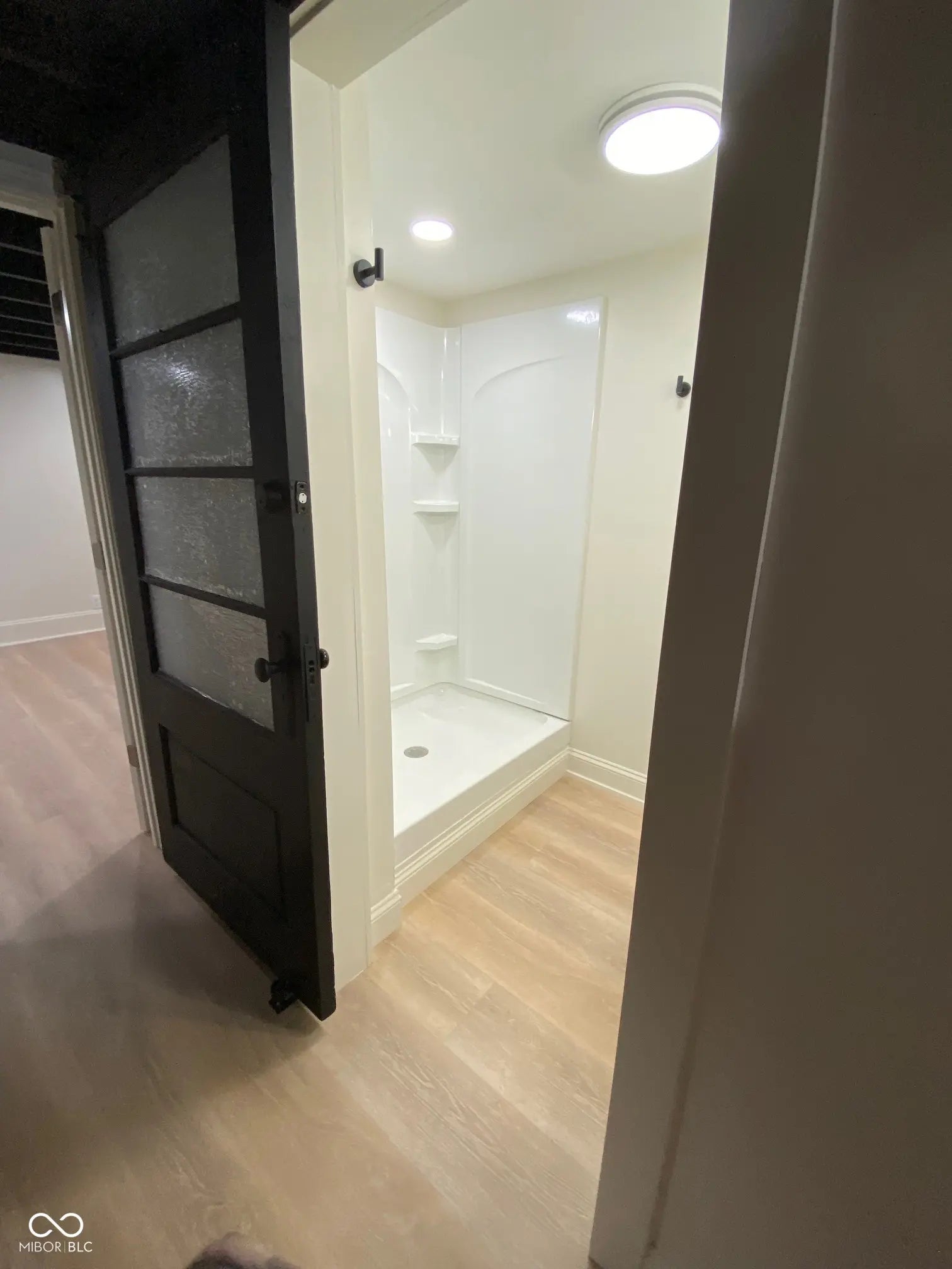 2609-2611 E Troy Avenue MLS 22038613 Hilds photo 31