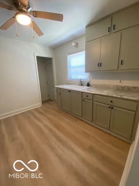 2609-2611 E Troy Avenue MLS 22038613 Hilds photo 4