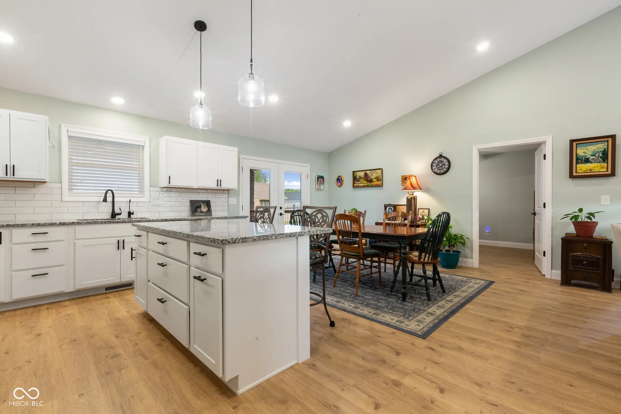 1959 Sophia Lane MLS 22038827 Weslin Estates photo 10