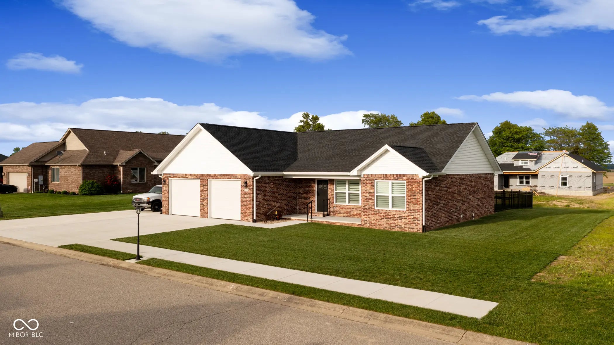 1959 Sophia Lane MLS 22038827 Weslin Estates photo 2