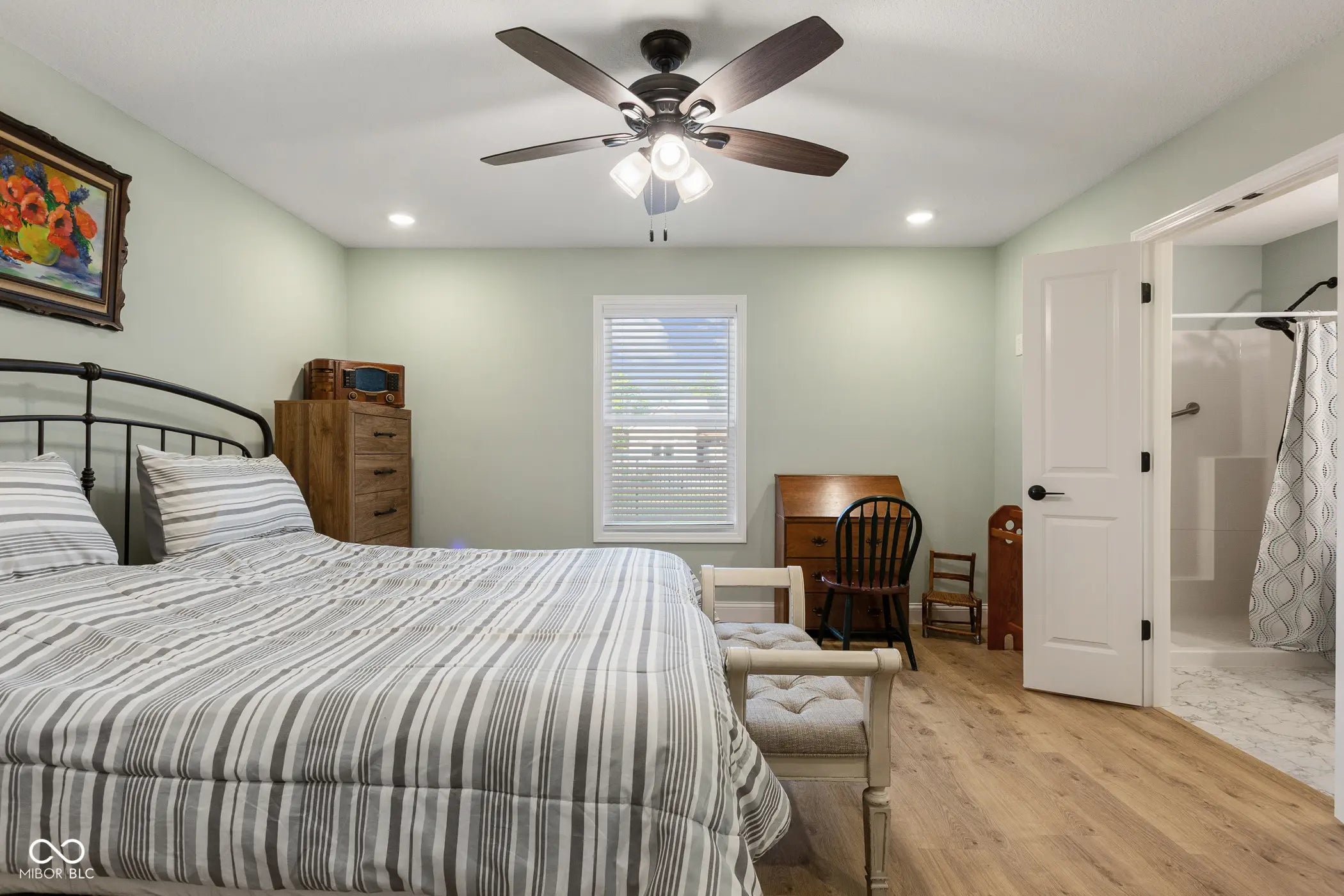 1959 Sophia Lane MLS 22038827 Weslin Estates photo 30