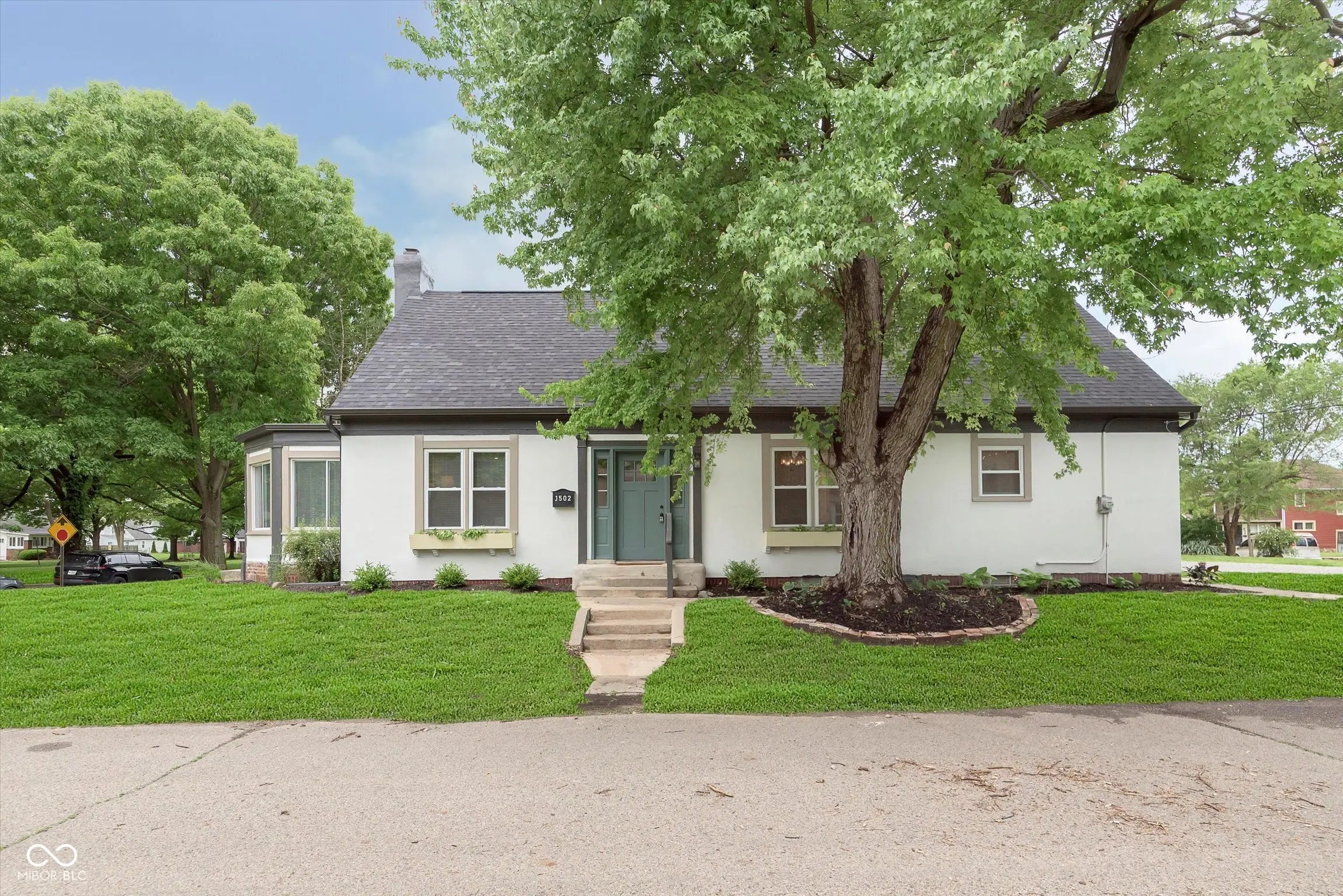 Photo of 1502 Burdsal Parkway Indianapolis, IN 46208