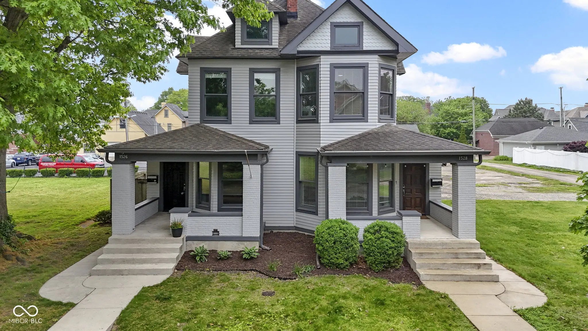 1526 Carrollton Avenue, Indianapolis
