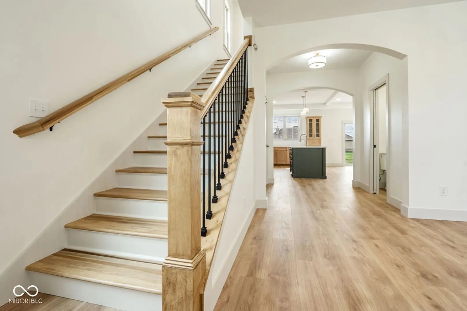 4251 Coventry Drive MLS 22039151 Cotswald Hills photo 4