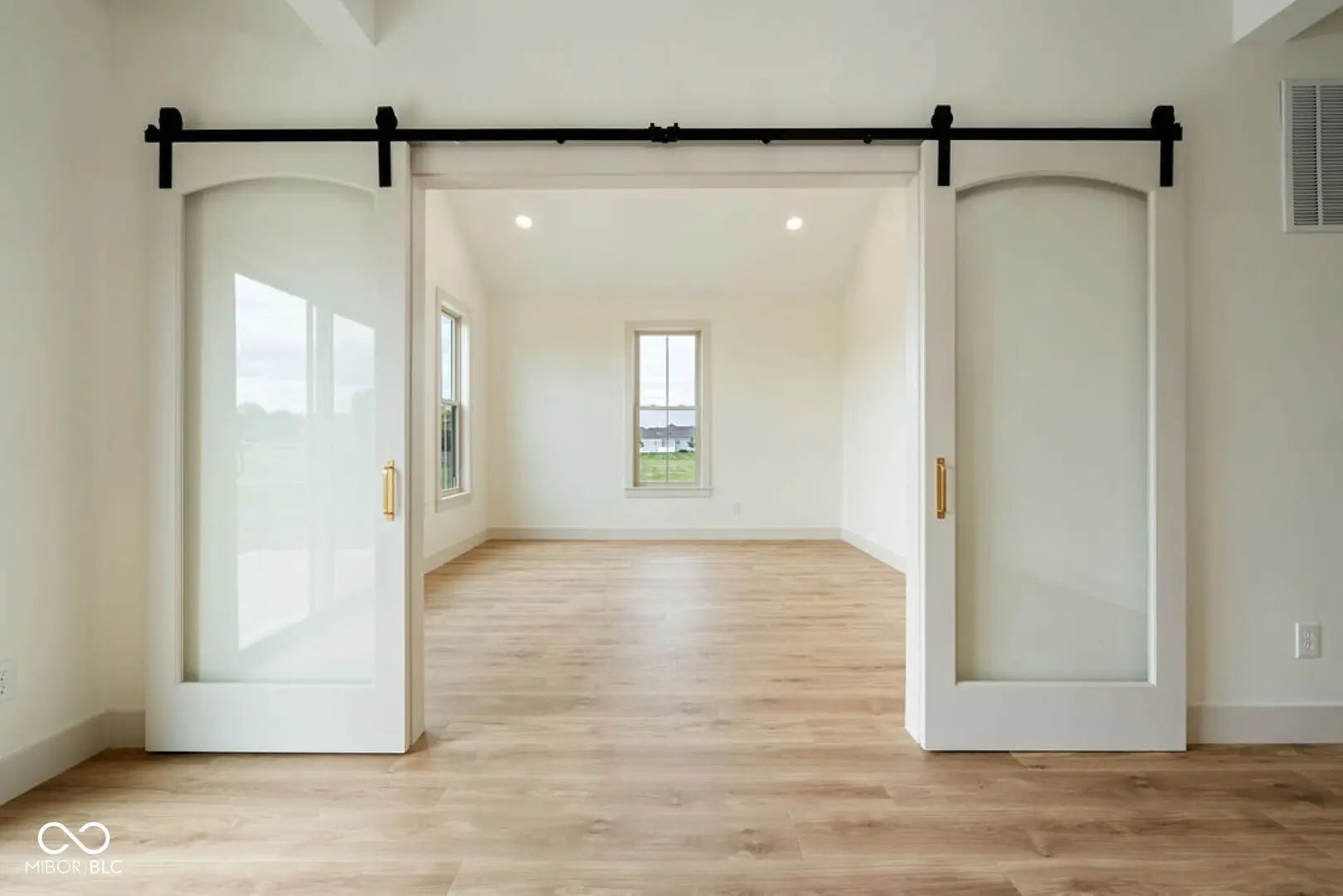 4251 Coventry Drive MLS 22039151 Cotswald Hills photo 9