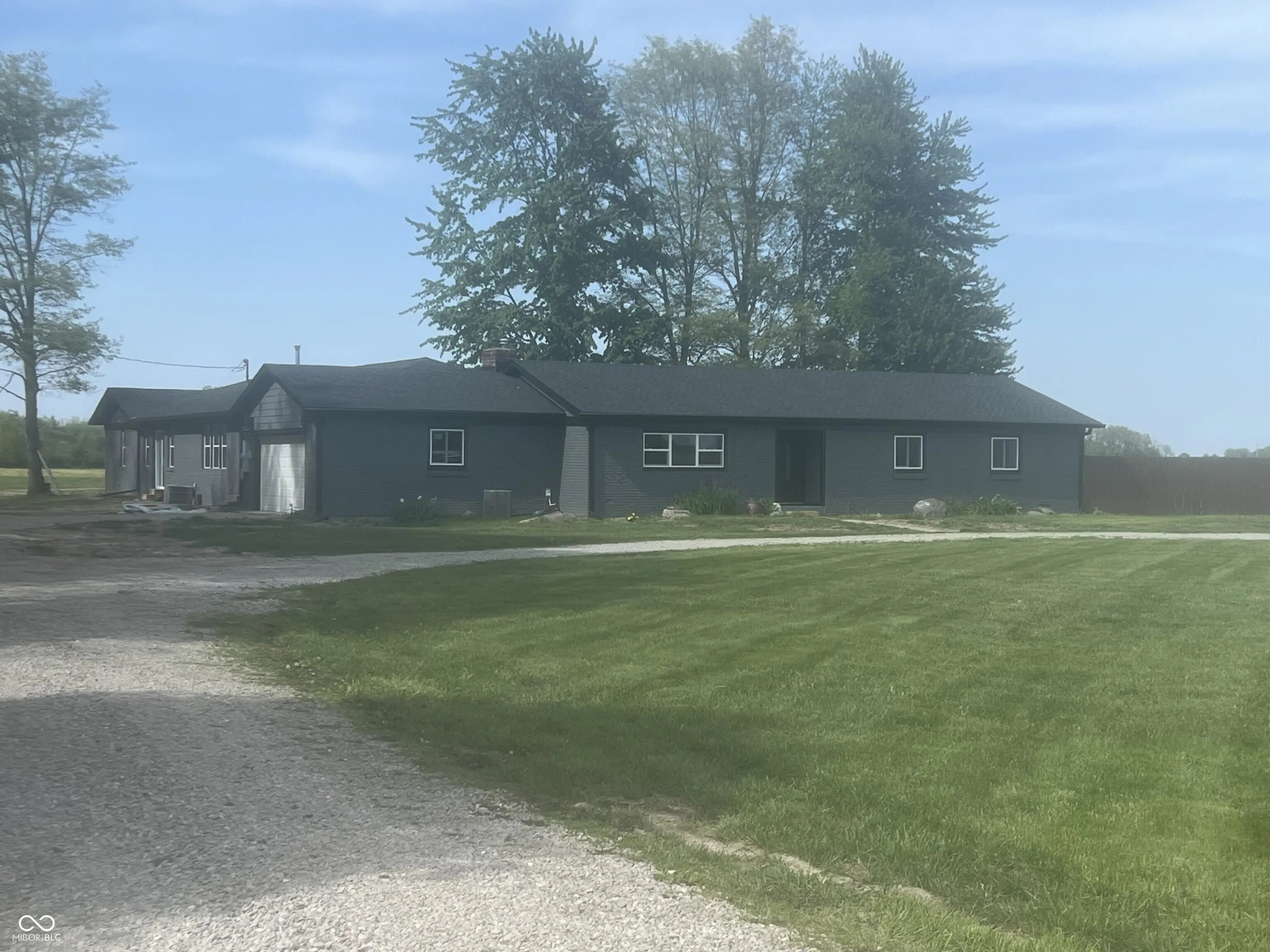 732 W 700 N, Fortville