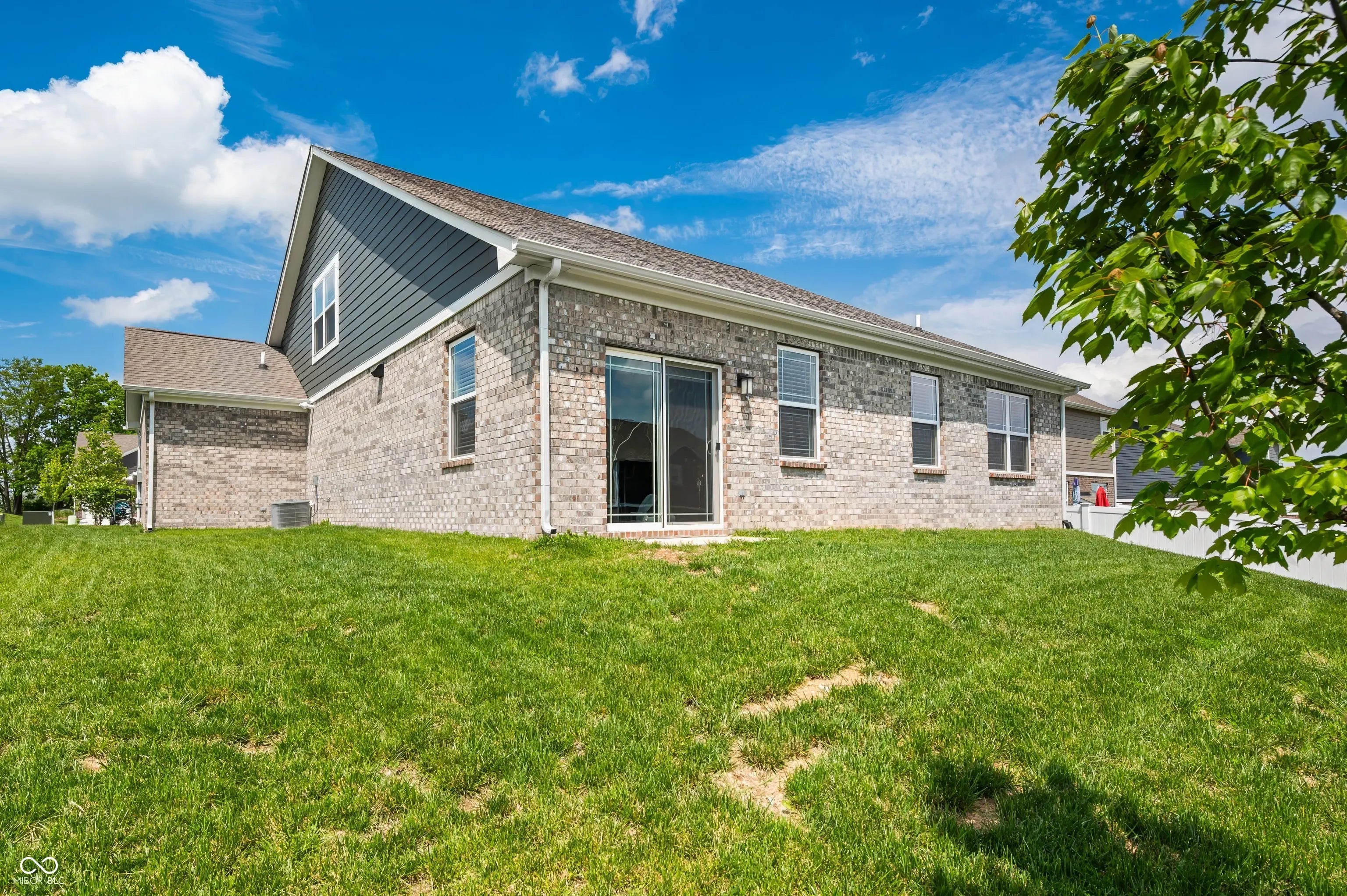 963 Booneway Lane MLS 22039326 Highland Knoll photo 3