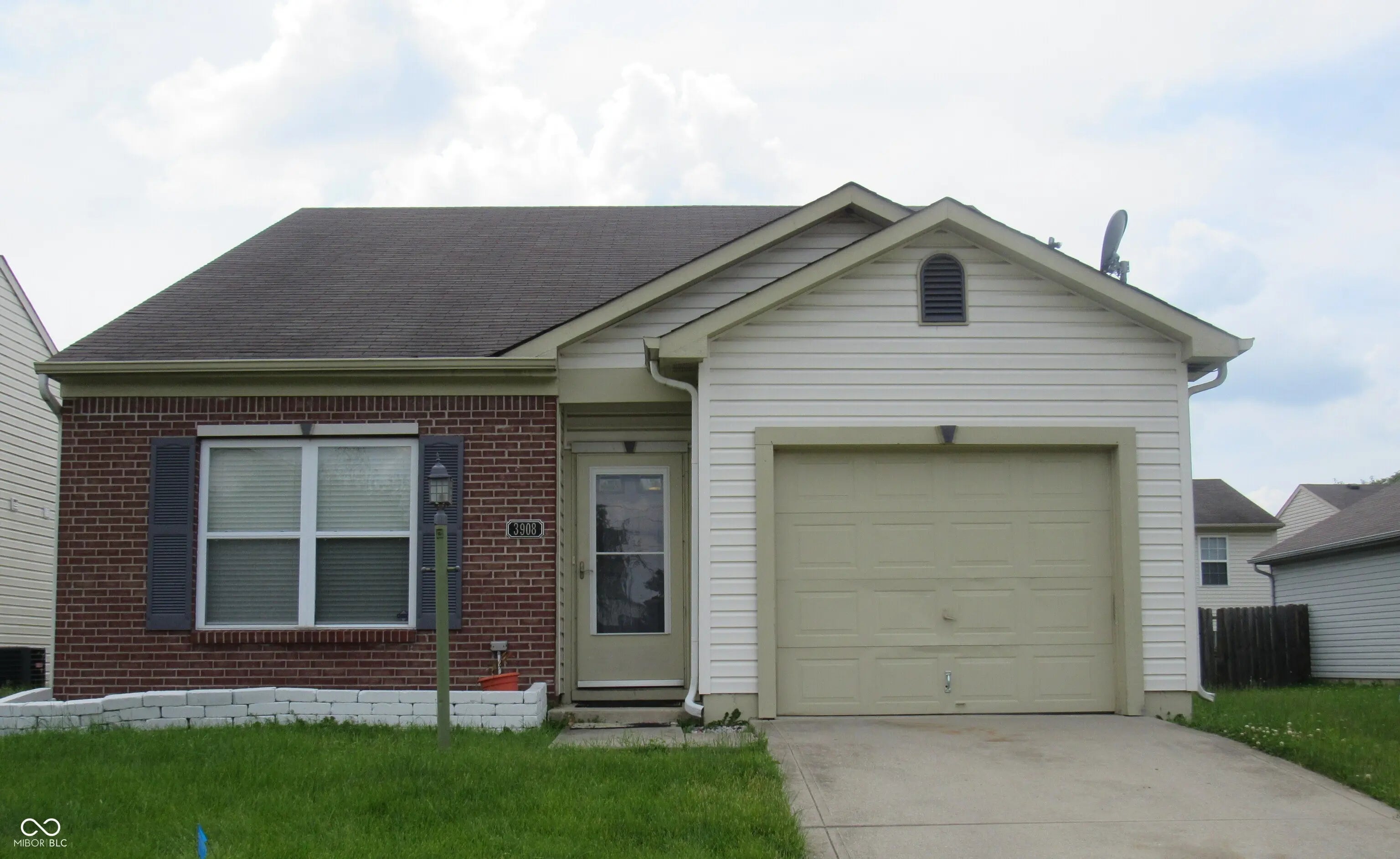 3908 Roundwood Drive, Indianapolis