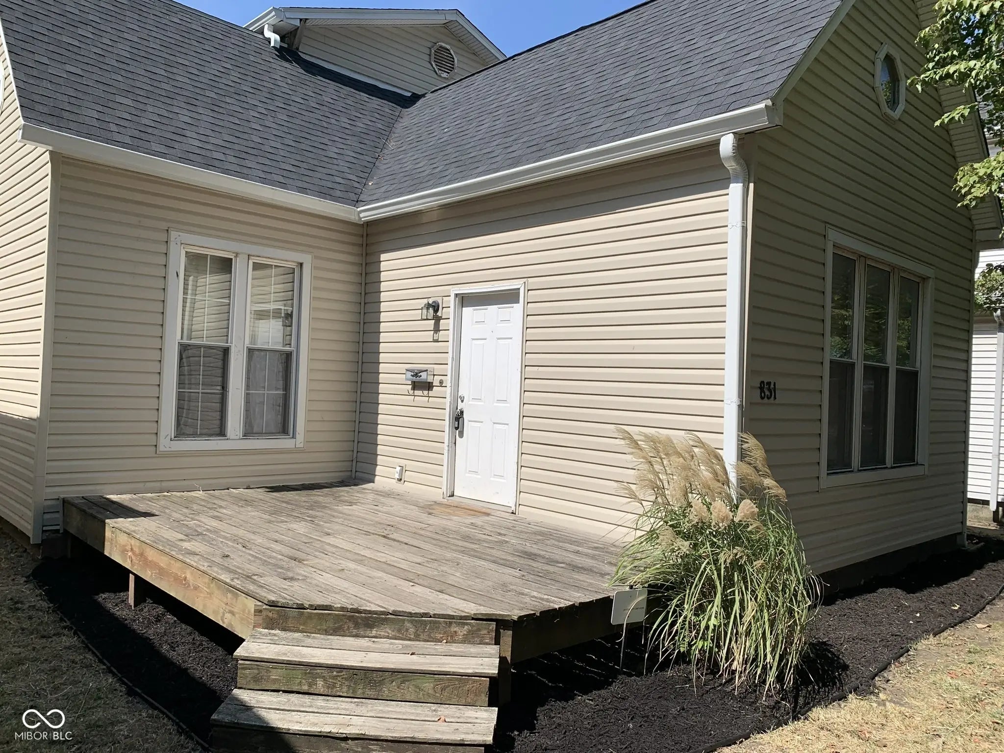 831 S 9th Street, Terre Haute